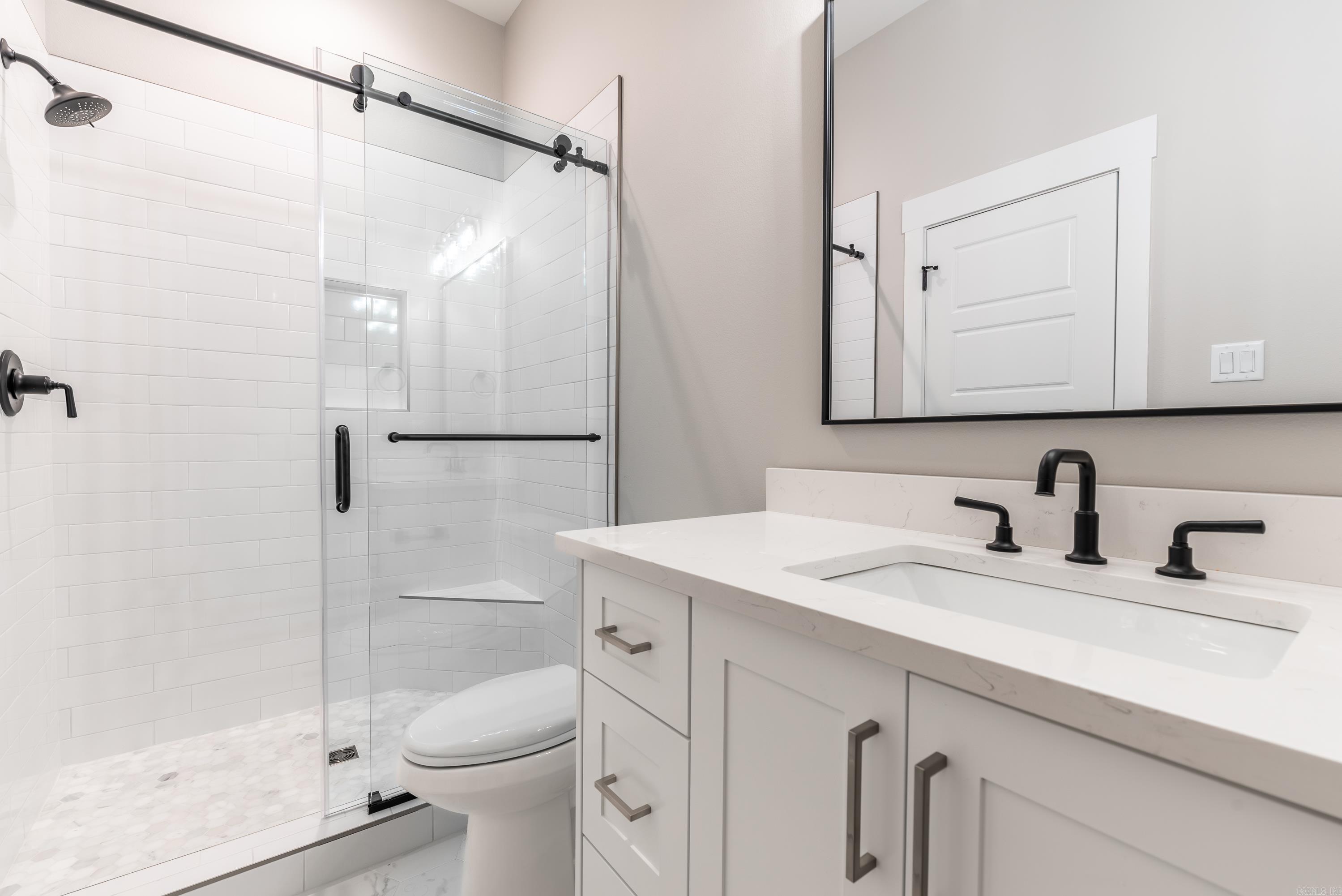 111 Crestview  Maumelle, AR