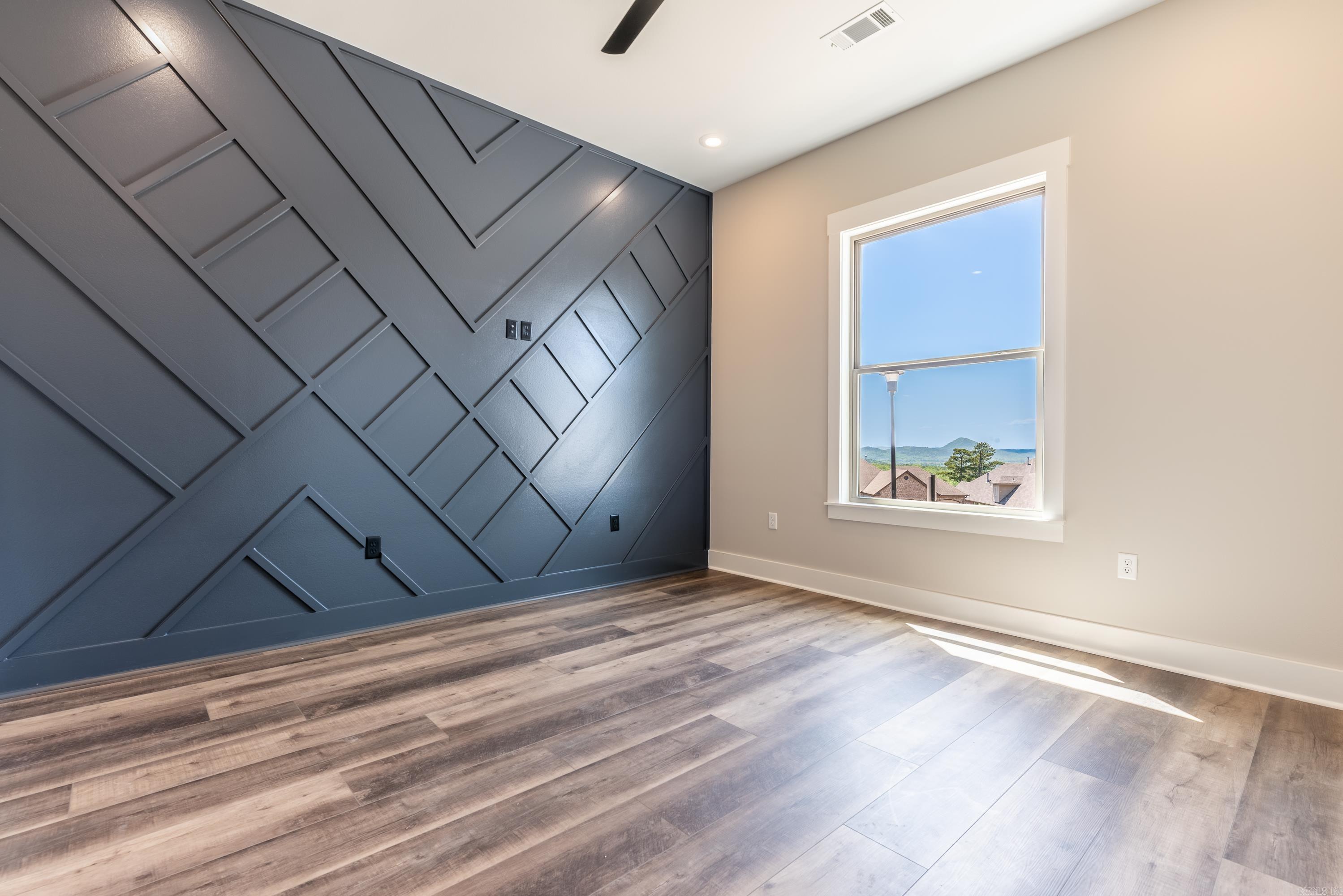 111 Crestview  Maumelle, AR
