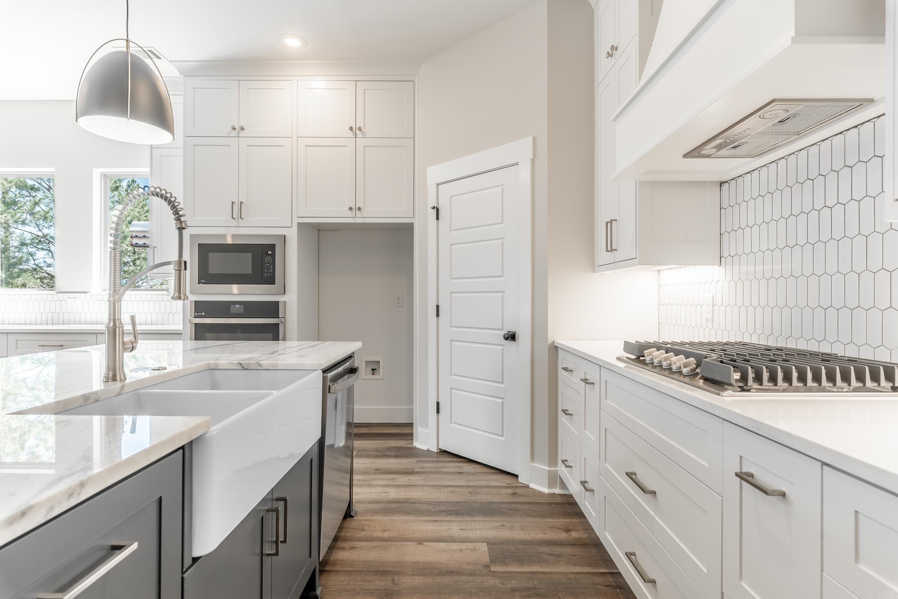 111 Crestview  Maumelle, AR