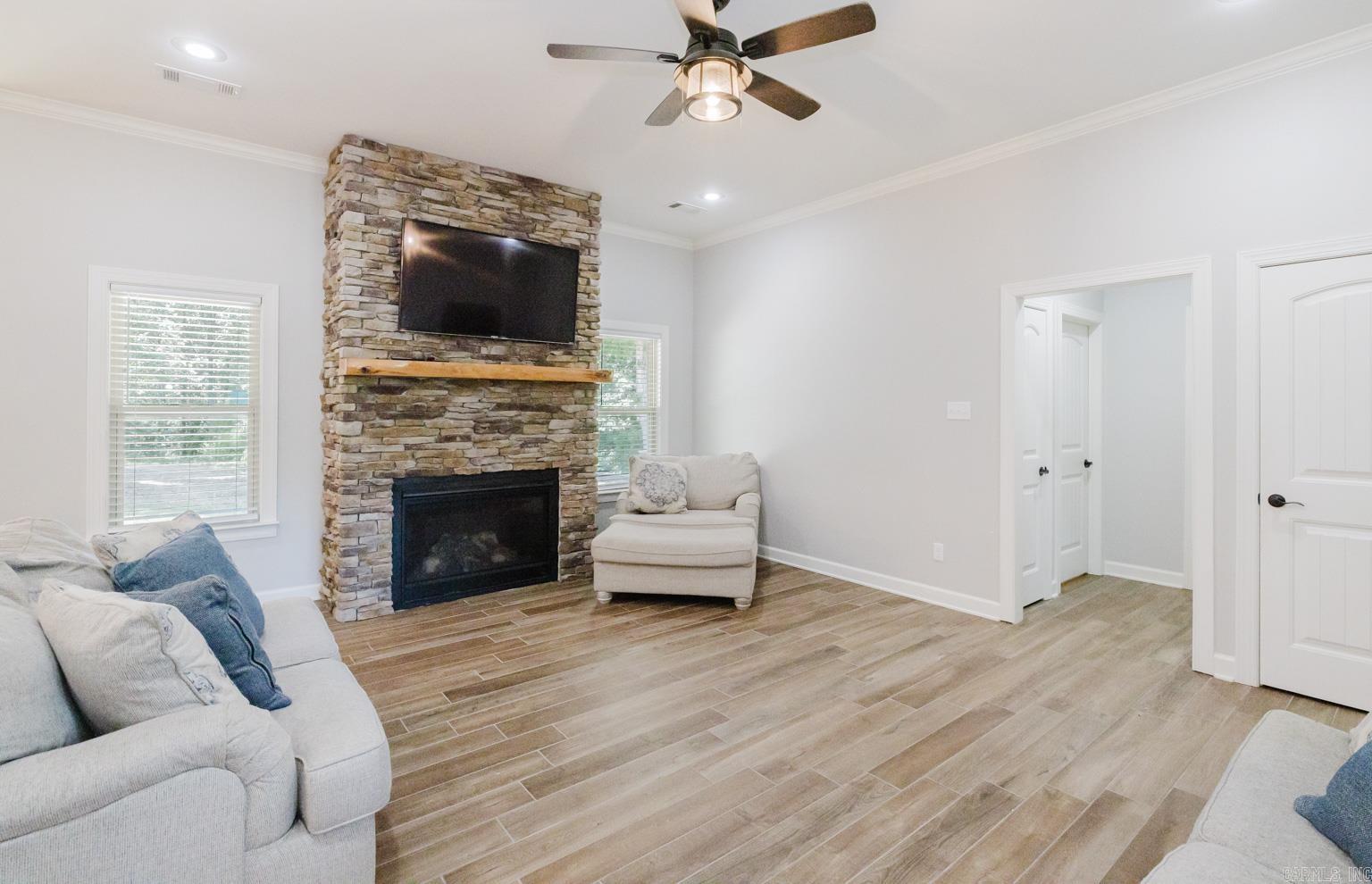 1017 Mobeth  Hensley, AR