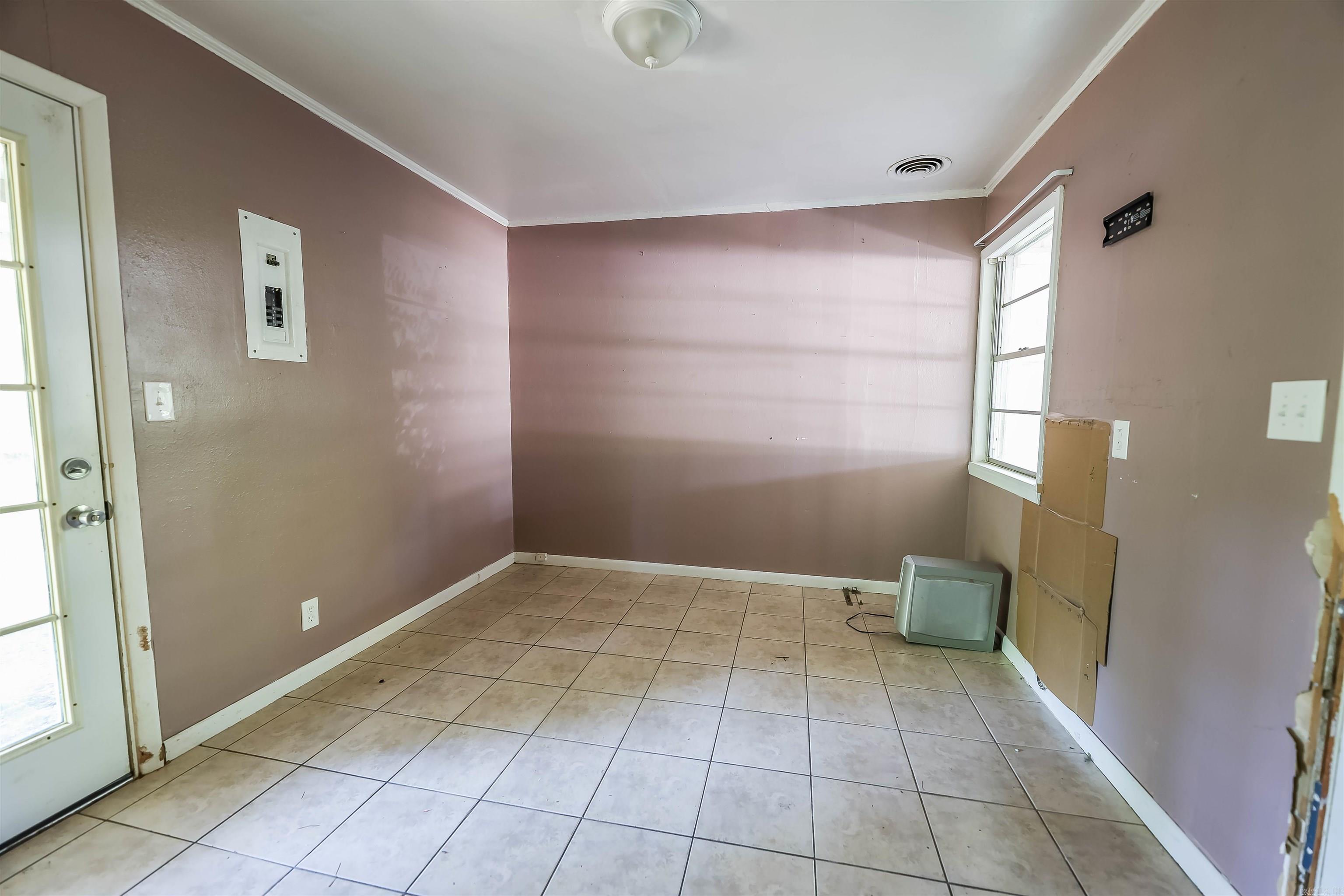 1158 N Magnolia Dr  El Dorado, AR