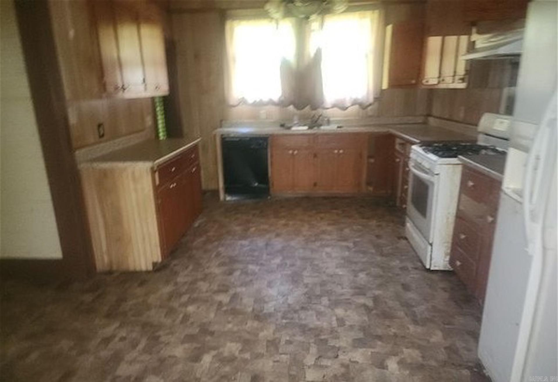 1411 Dixon  Pine Bluff, AR
