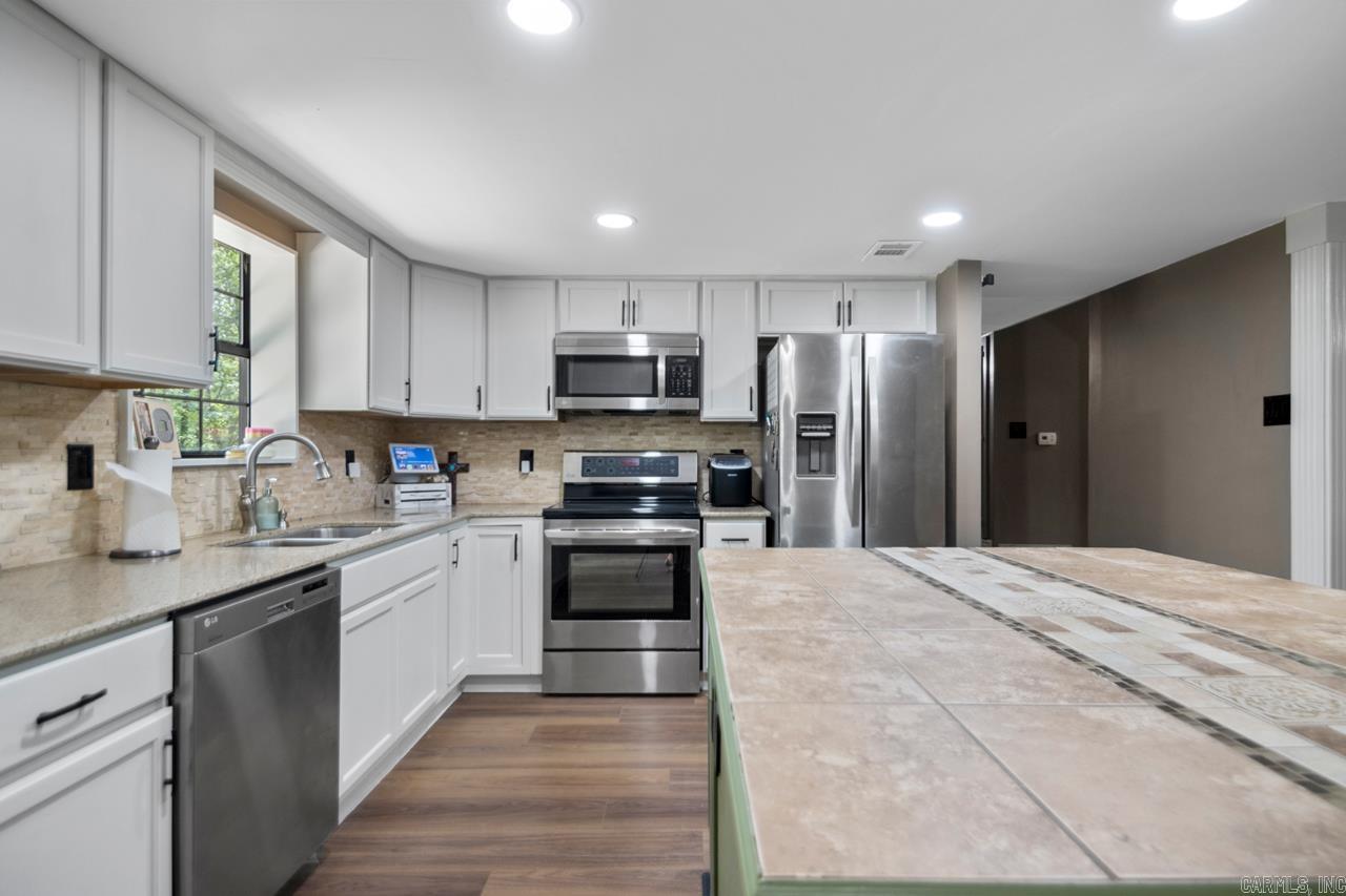 343 N Windwood Heights Lane Cabot, AR 72023