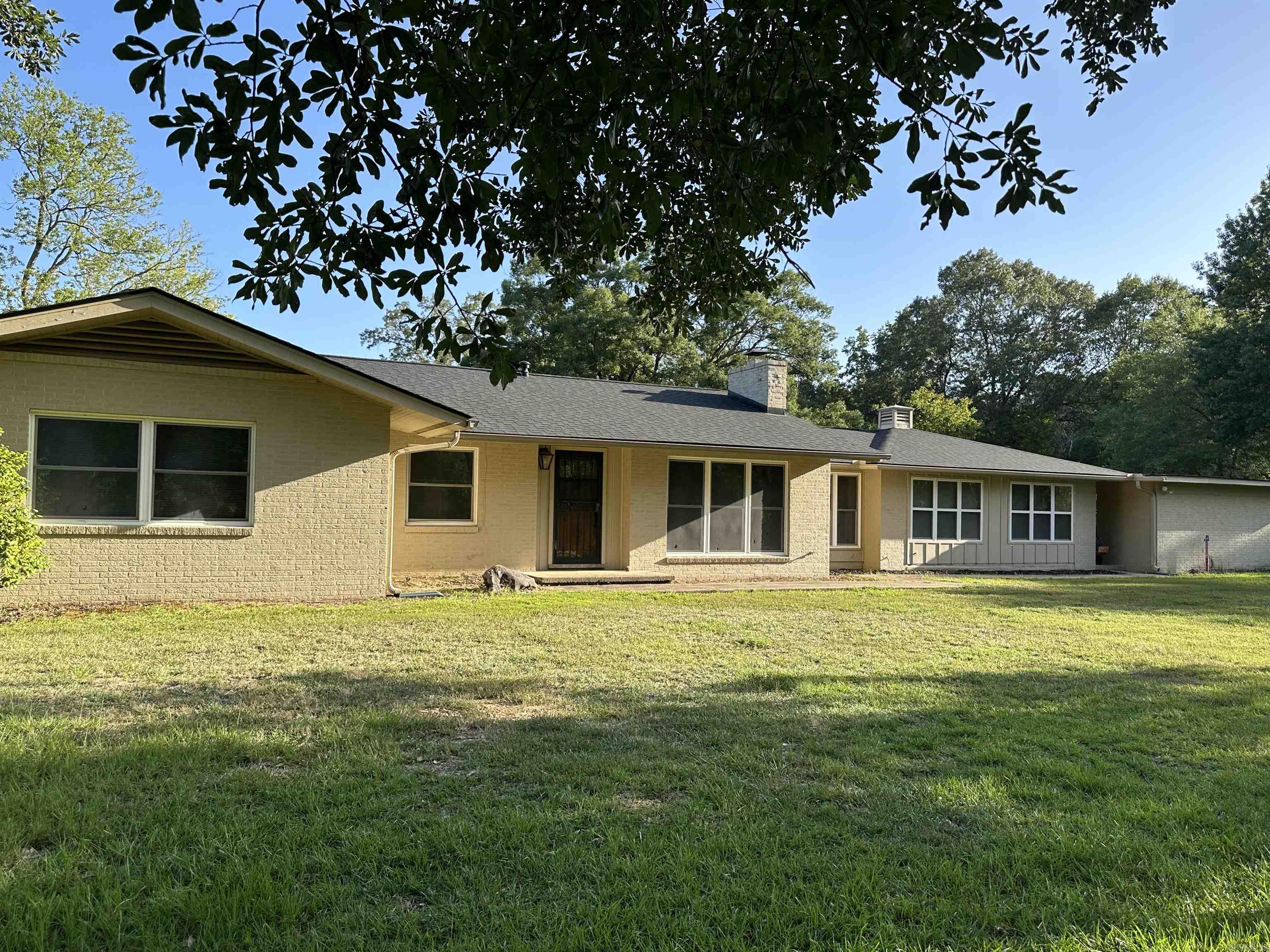 1617 Sulphur Springs  Malvern, AR