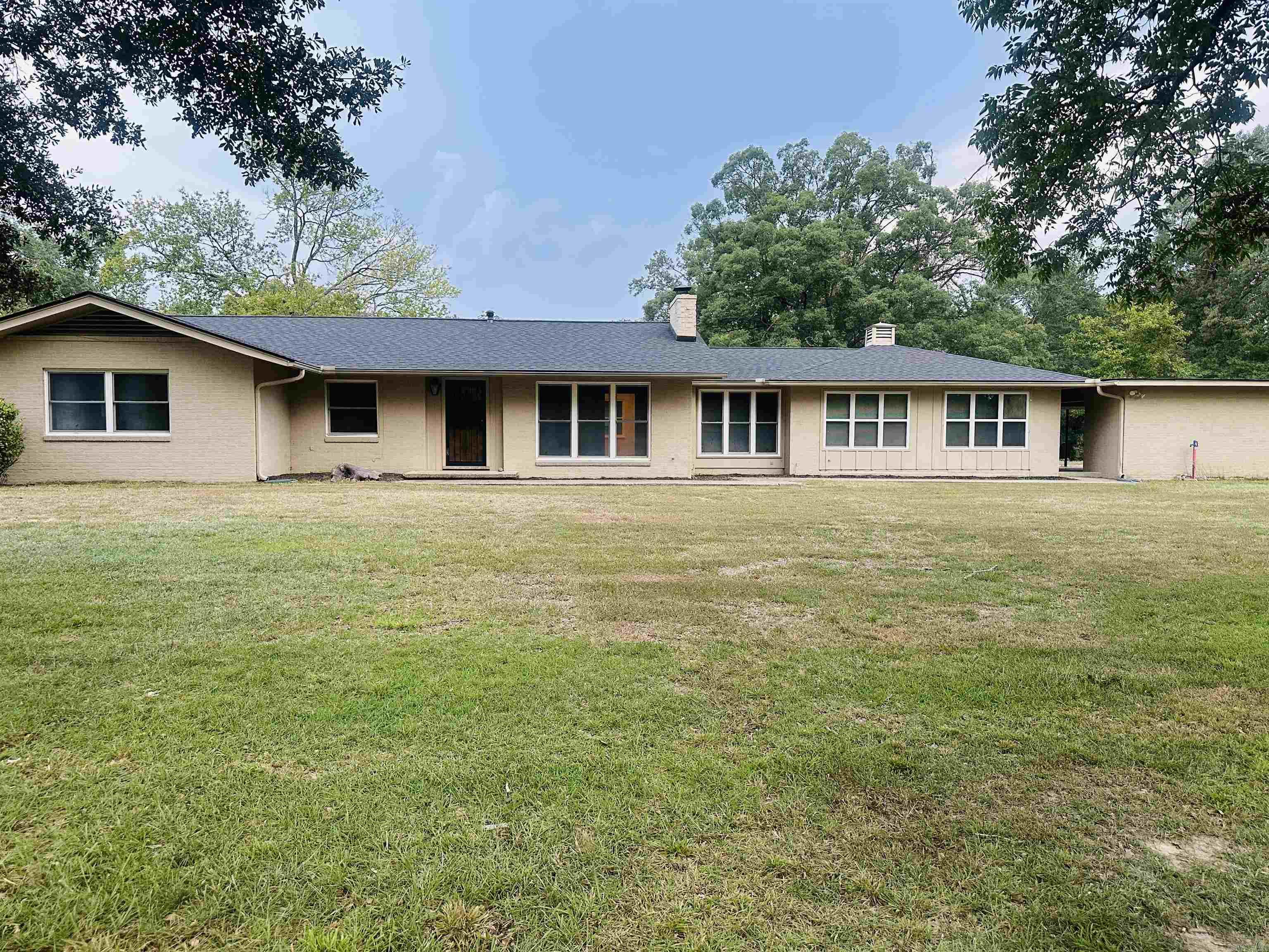 1617 Sulphur Springs Road