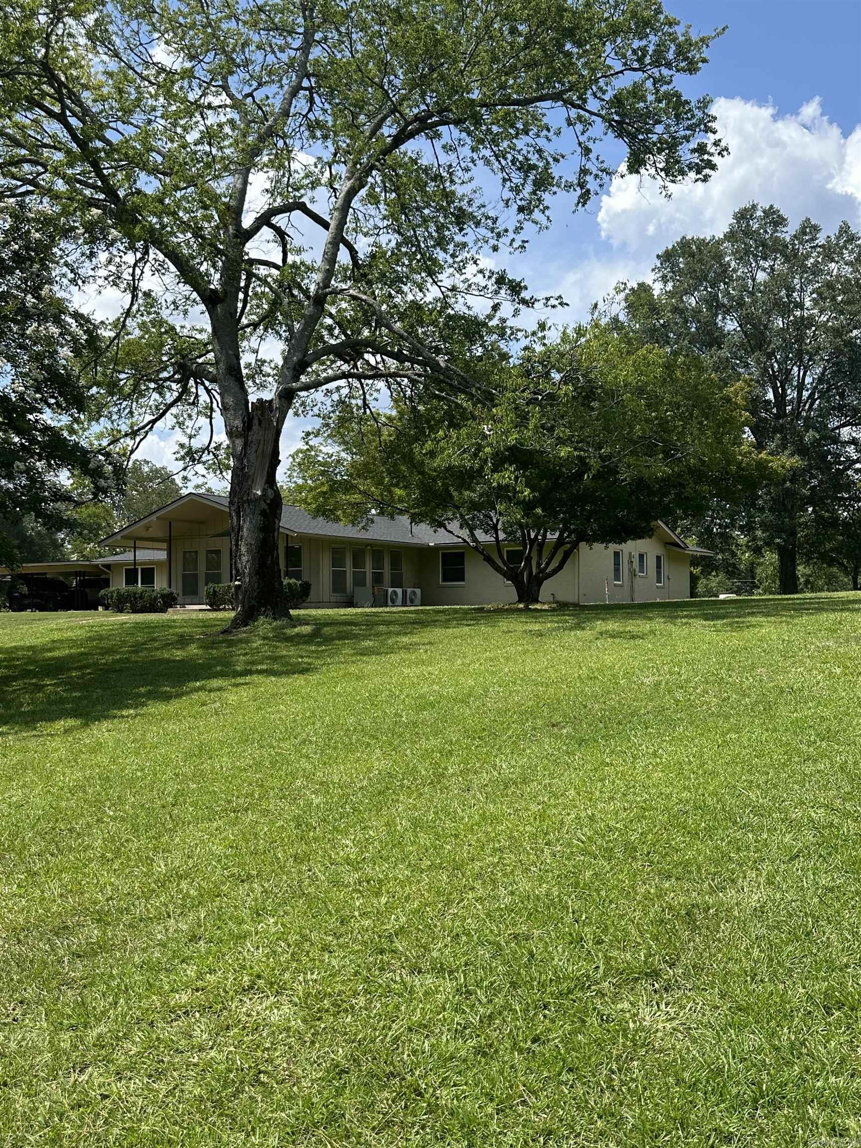 1617 Sulphur Springs  Malvern, AR