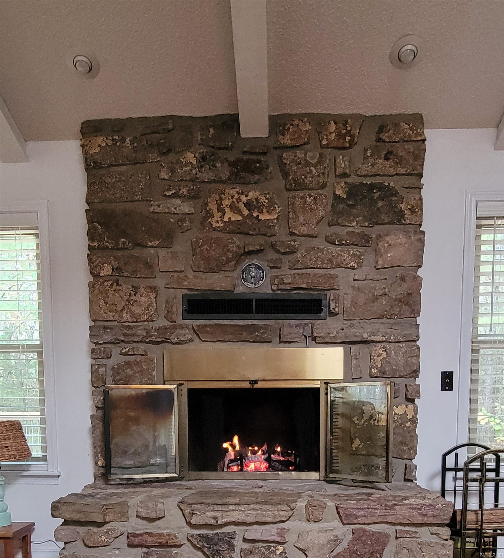 1285 Dave Creek Parkway  Fairfield Bay, AR