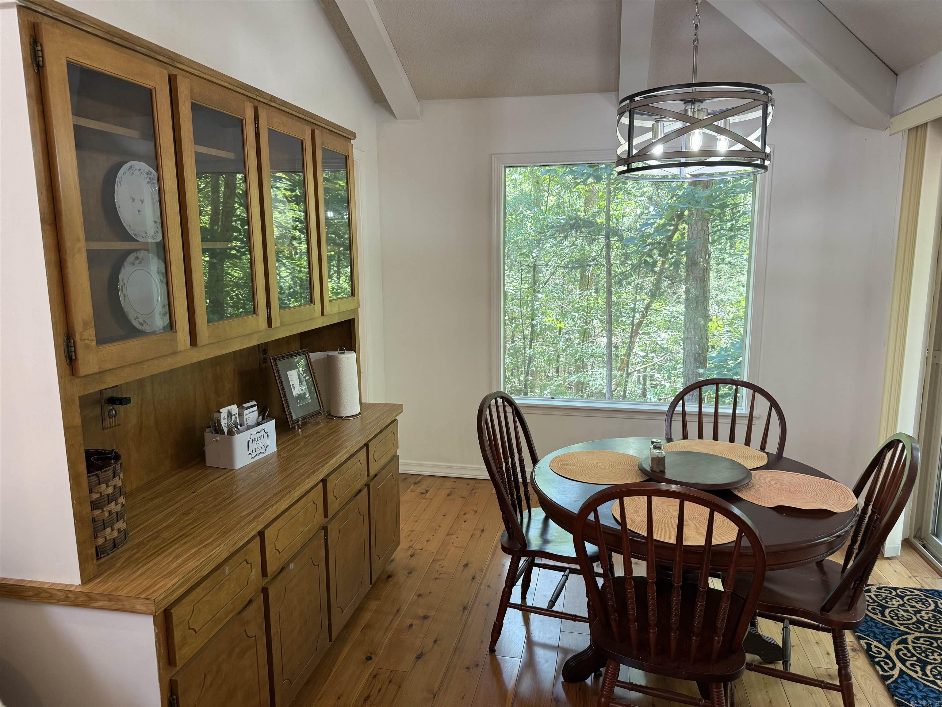 1285 Dave Creek Parkway  Fairfield Bay, AR