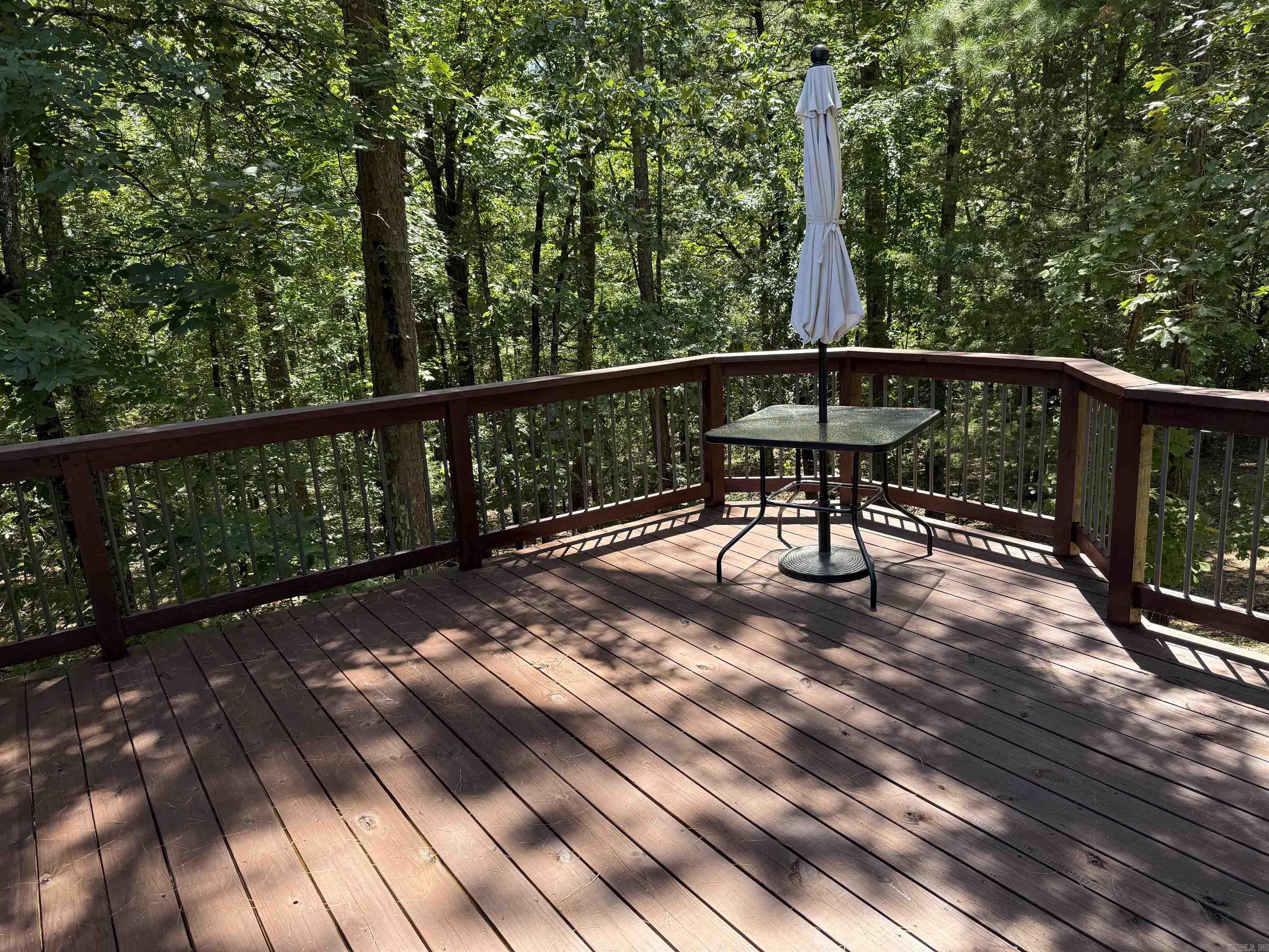 1285 Dave Creek Parkway  Fairfield Bay, AR