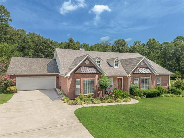 126  Bay Ridge  Hot Springs, AR