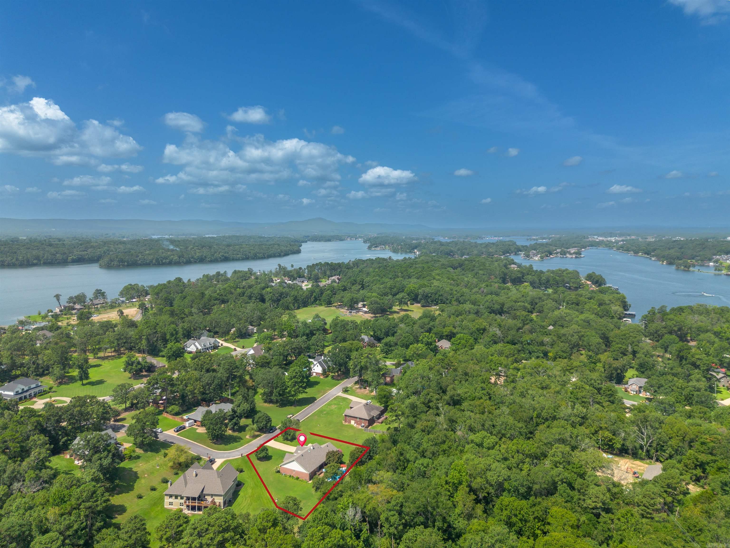 126 Bay Ridge  Hot Springs, AR
