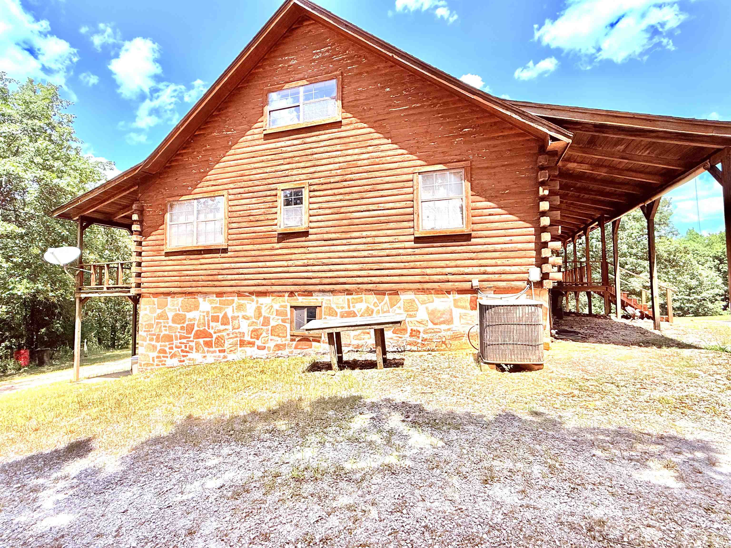 236 Cuz's Acres Lane  Salem, AR
