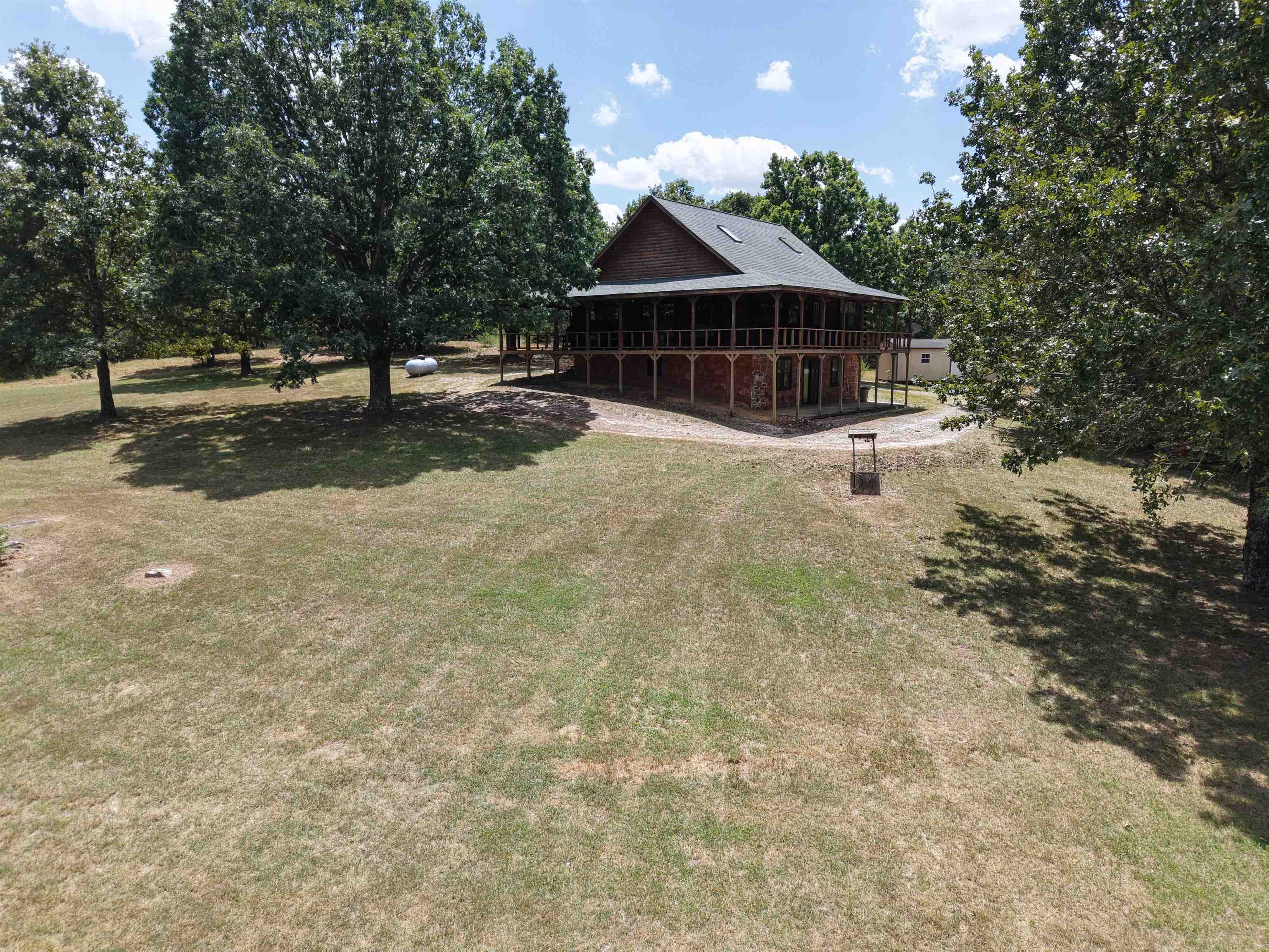 236 Cuz's Acres Lane  Salem, AR