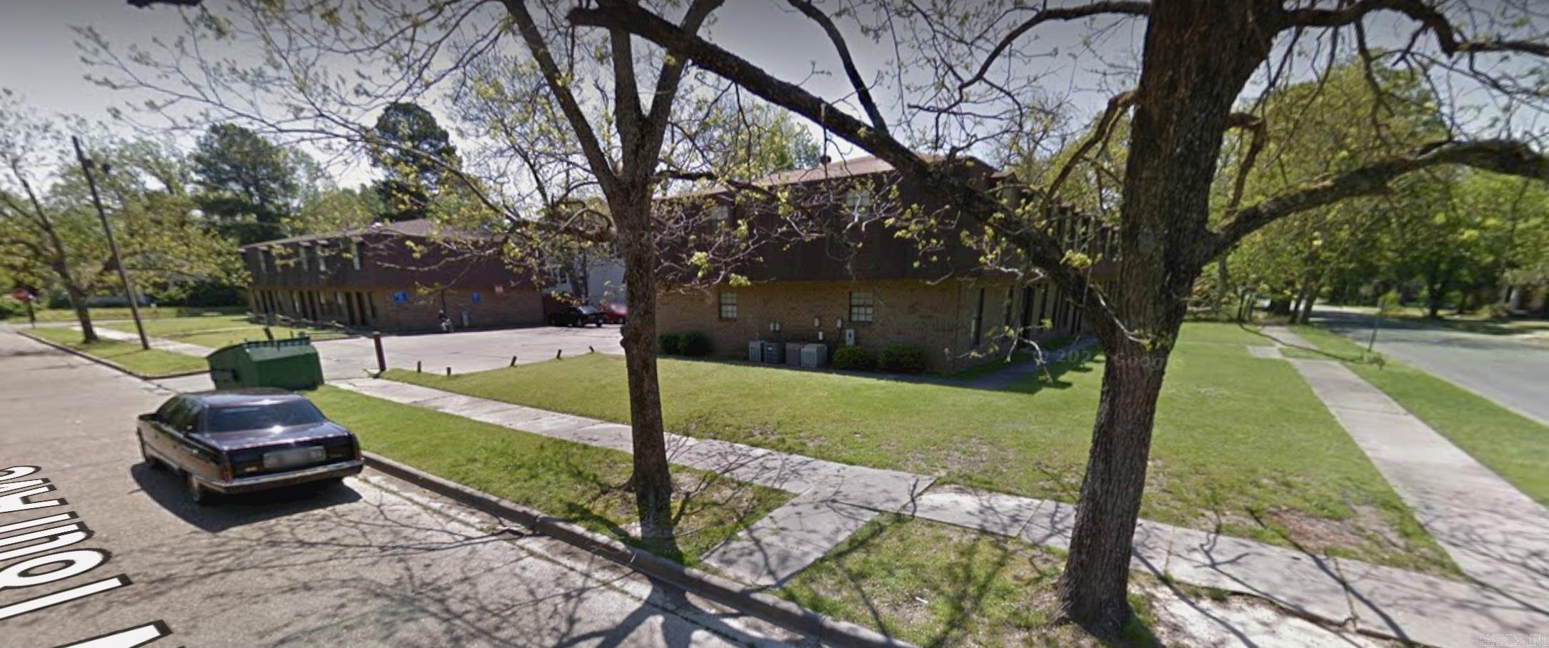 1100 W 18TH  Pine Bluff, AR