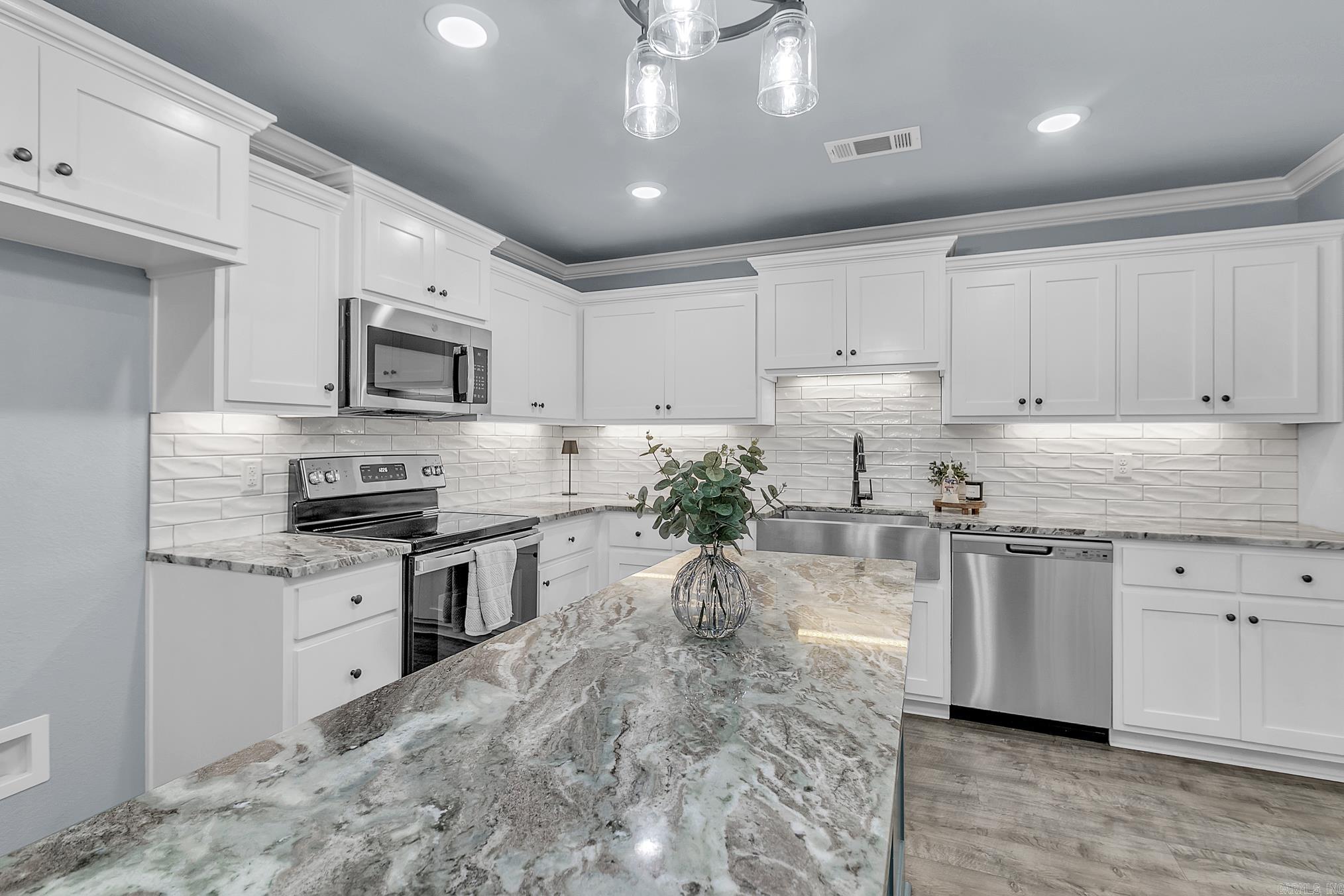 30 Aberdeen  Cabot, AR