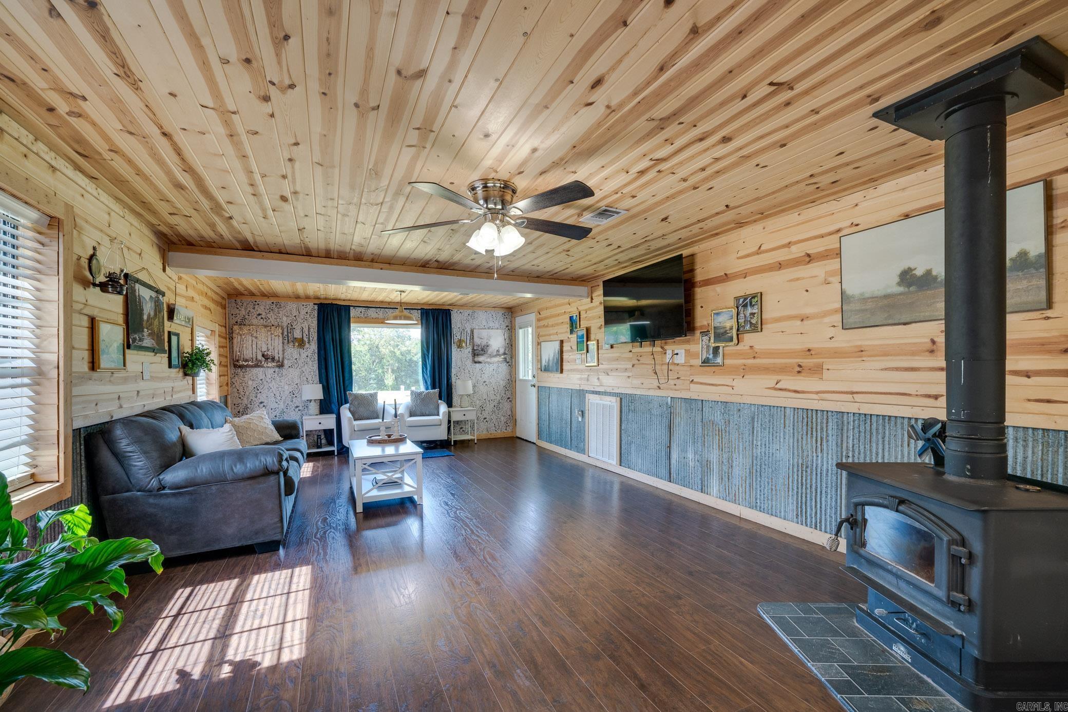 700 E Hwy 225  Greenbrier, AR