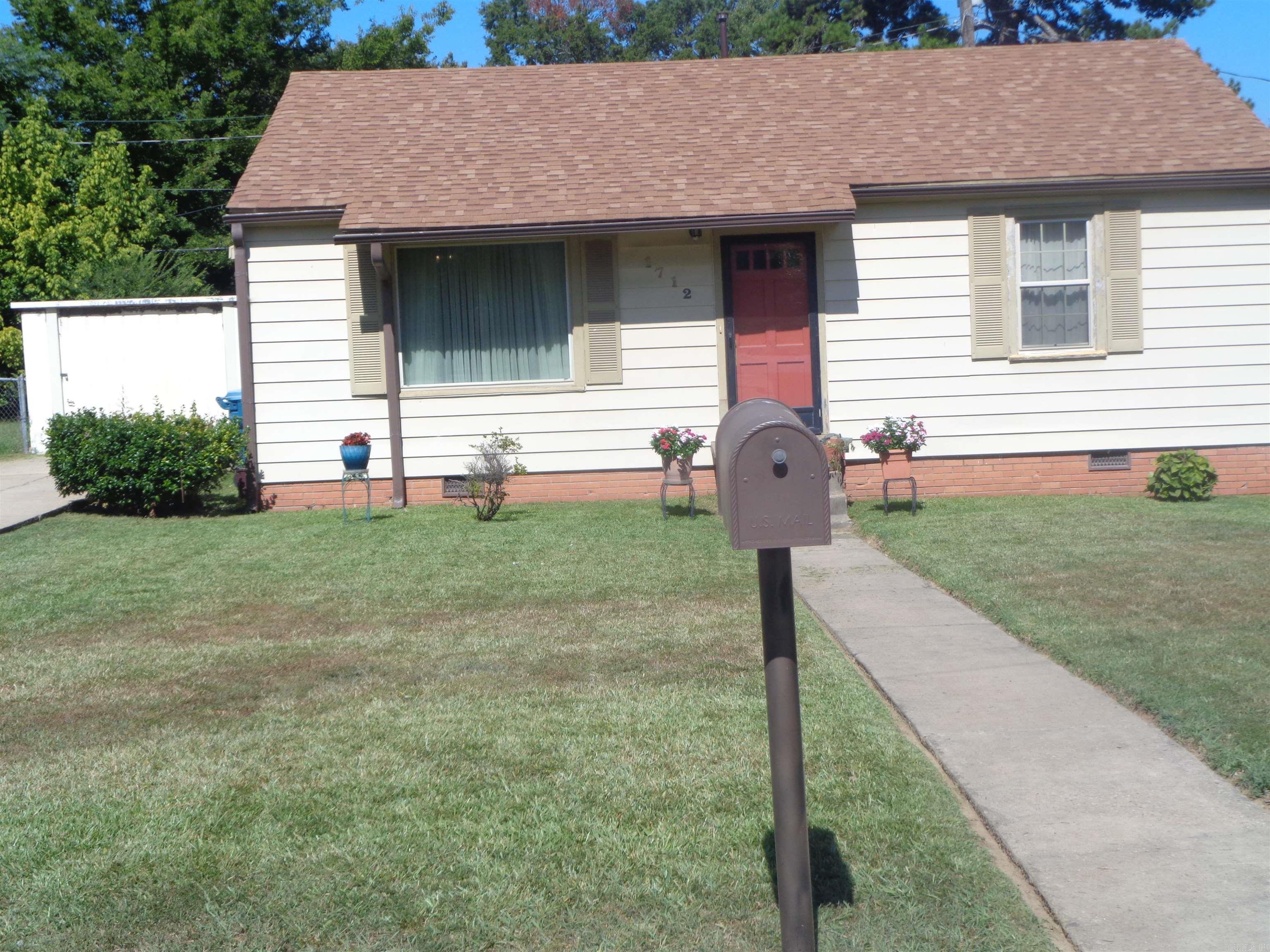 1712 Pinewood  Little Rock, AR