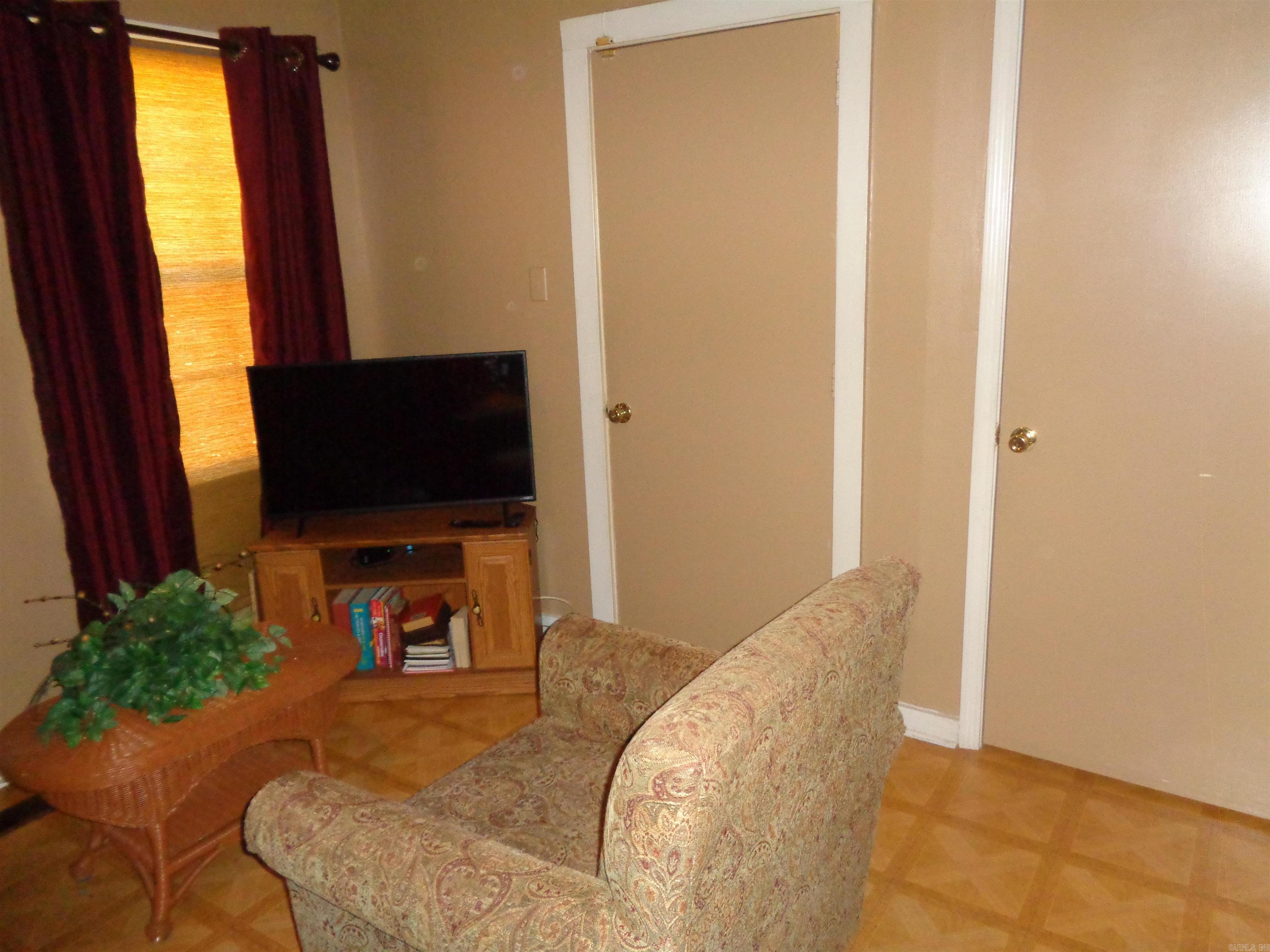 1712 Pinewood  Little Rock, AR