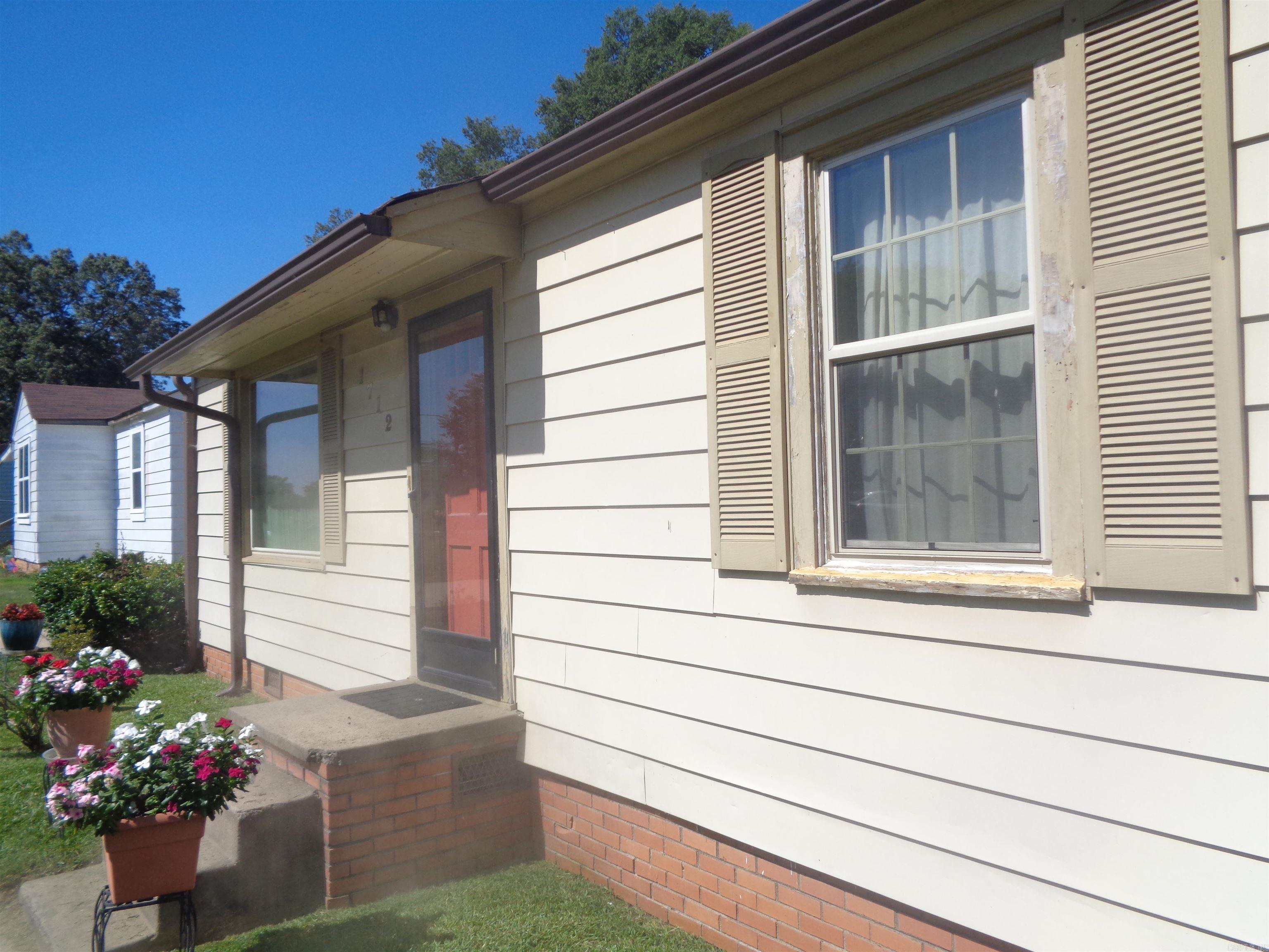 1712 Pinewood  Little Rock, AR