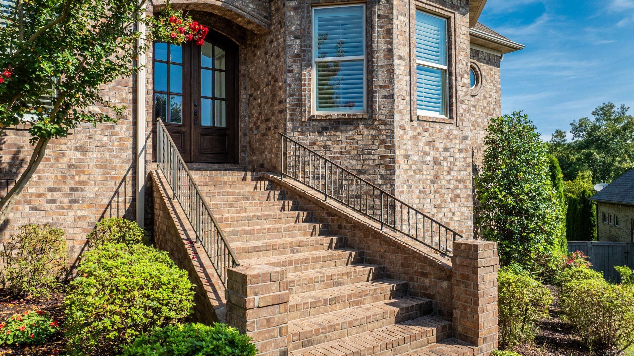 8 Ledge Rock  Little Rock, AR