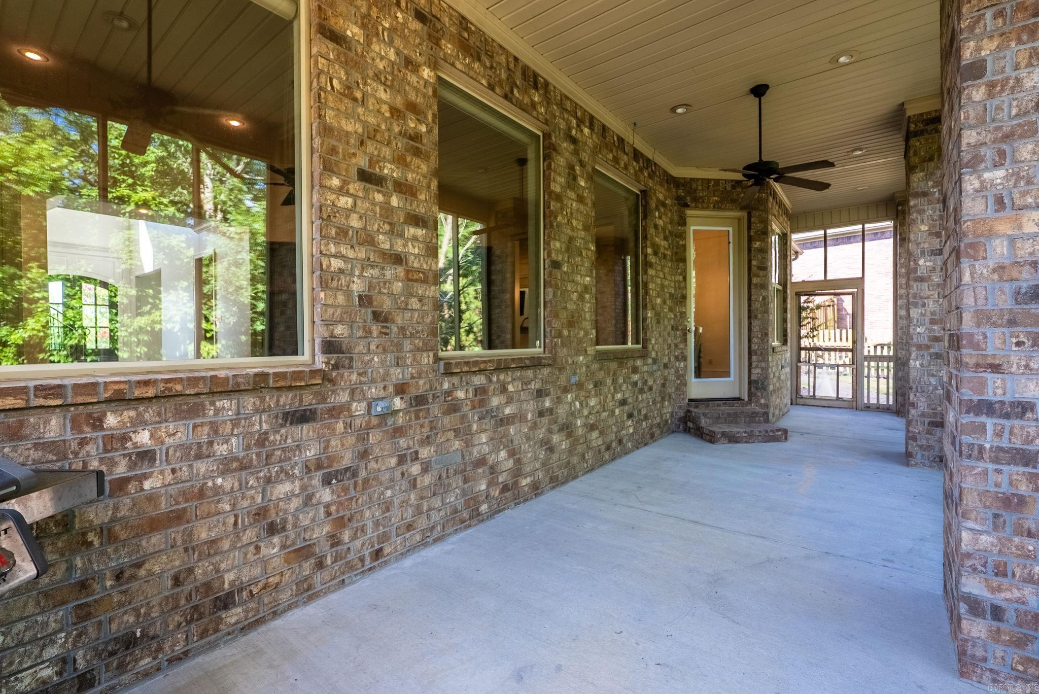8 Ledge Rock  Little Rock, AR