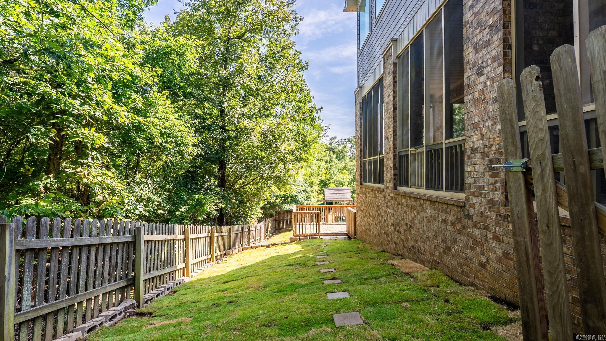 8 Ledge Rock  Little Rock, AR