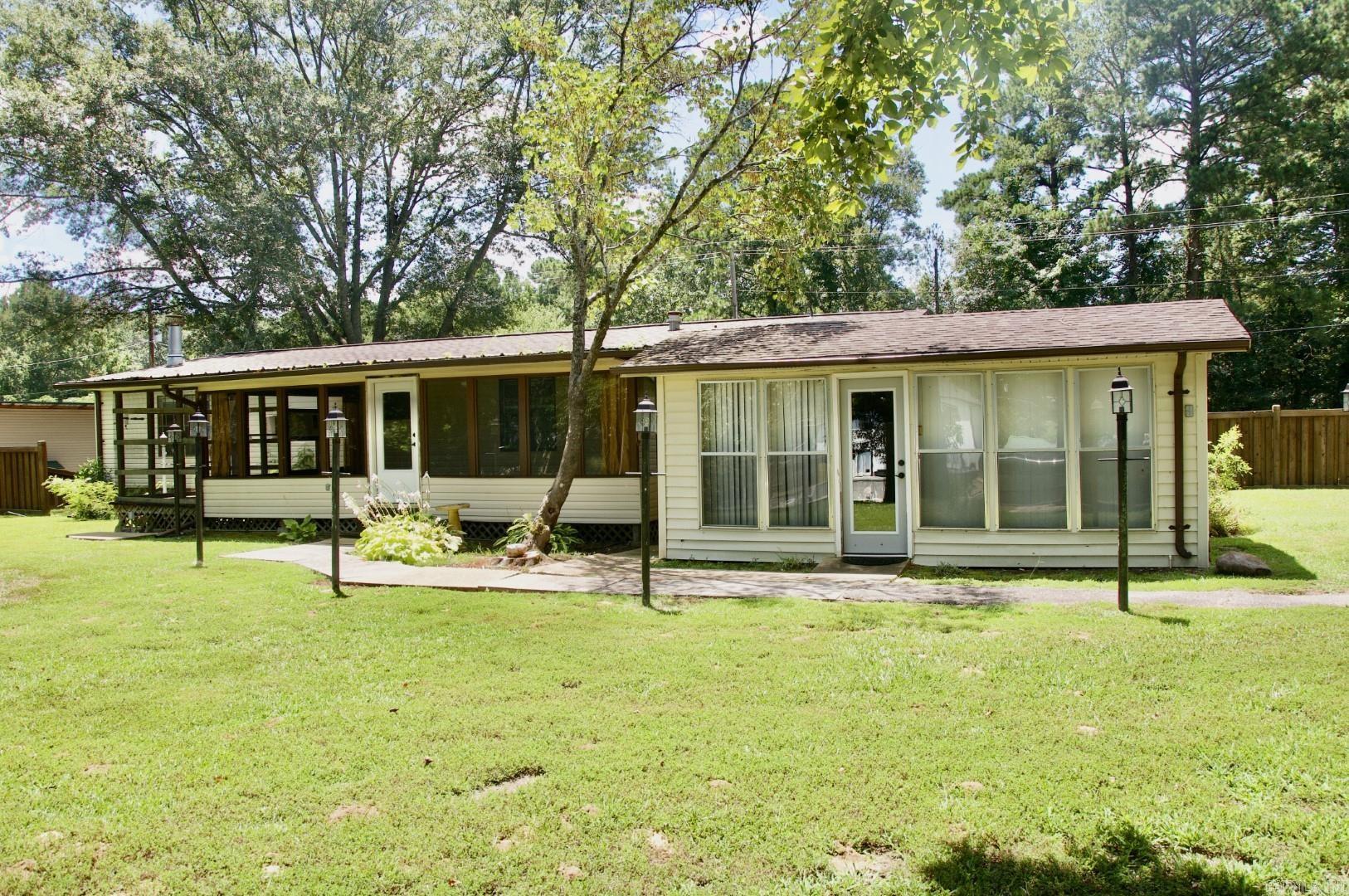 1516 Treasure Isle Road Hot Springs, AR 71913