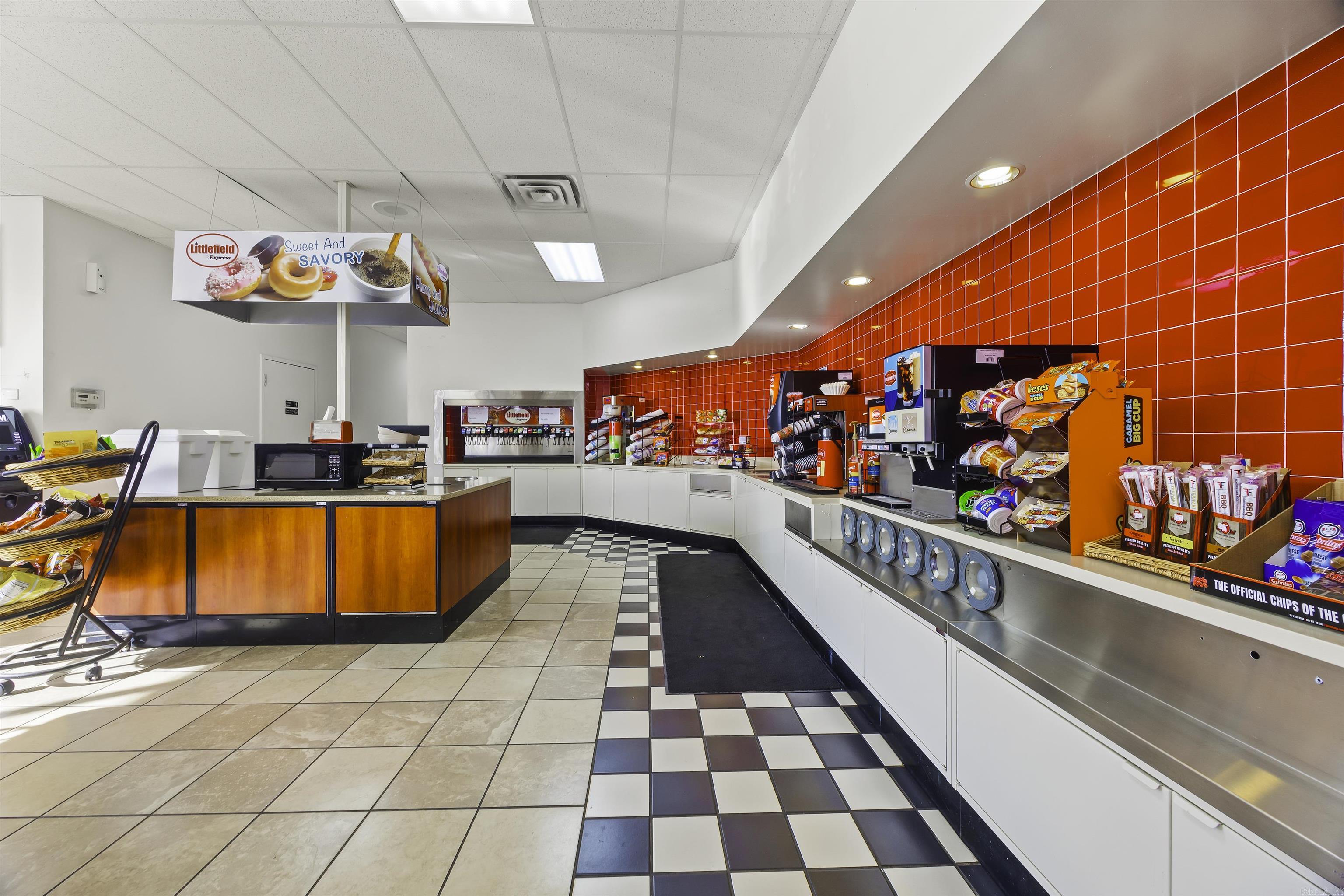 2410 SW 14th  Bentonville, AR