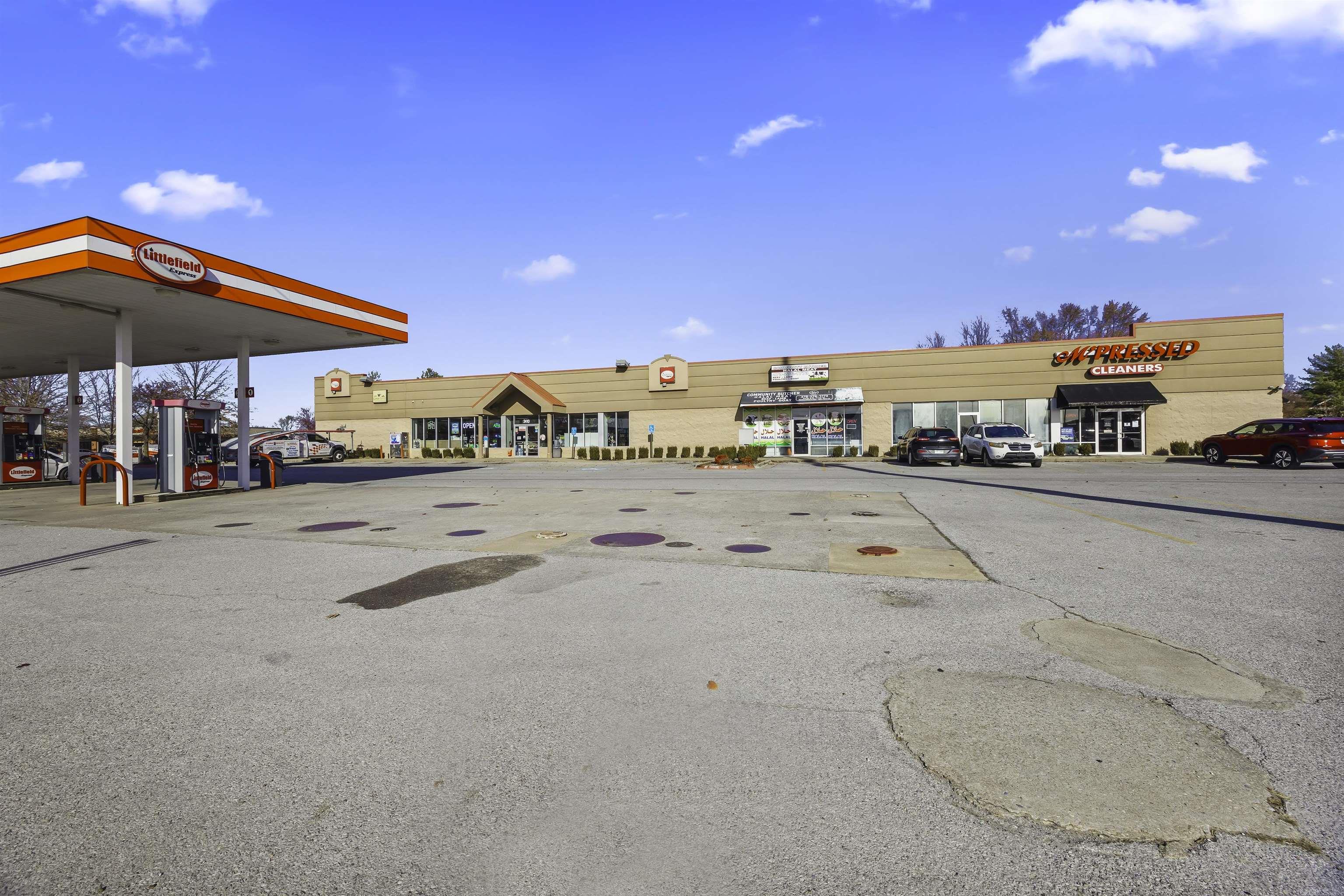 2410 SW 14th  Bentonville, AR