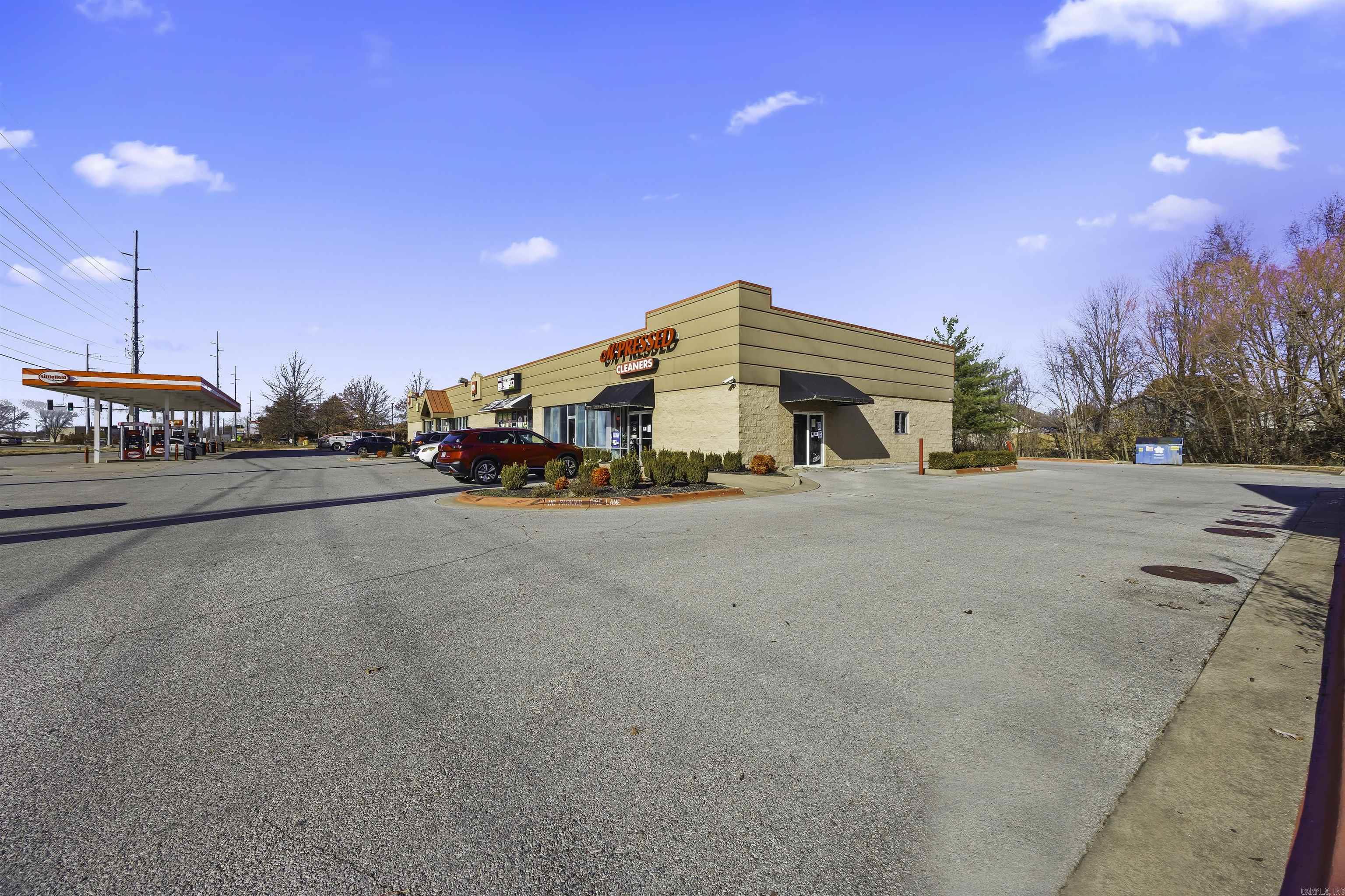 2410 SW 14th  Bentonville, AR