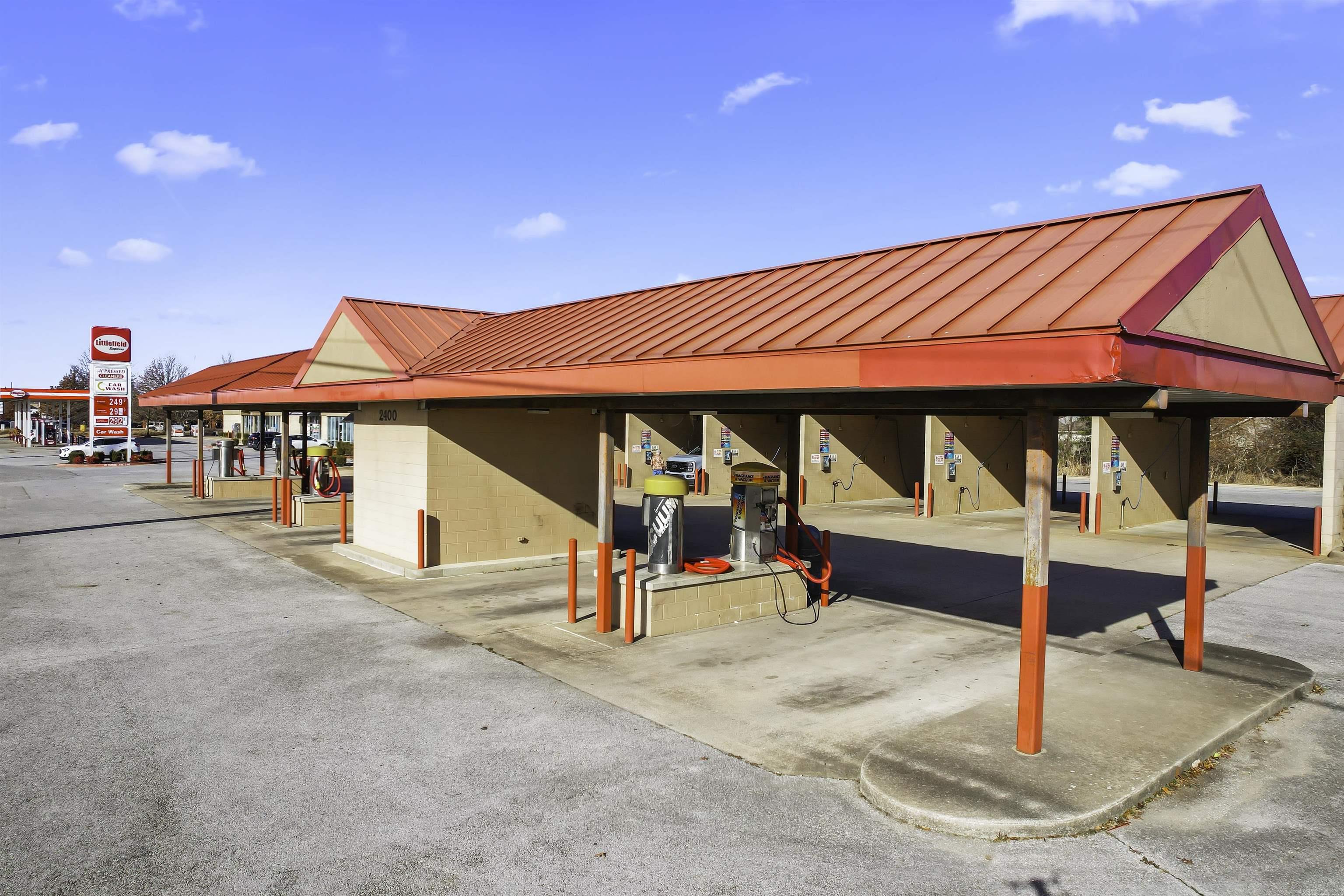 2410 SW 14th  Bentonville, AR