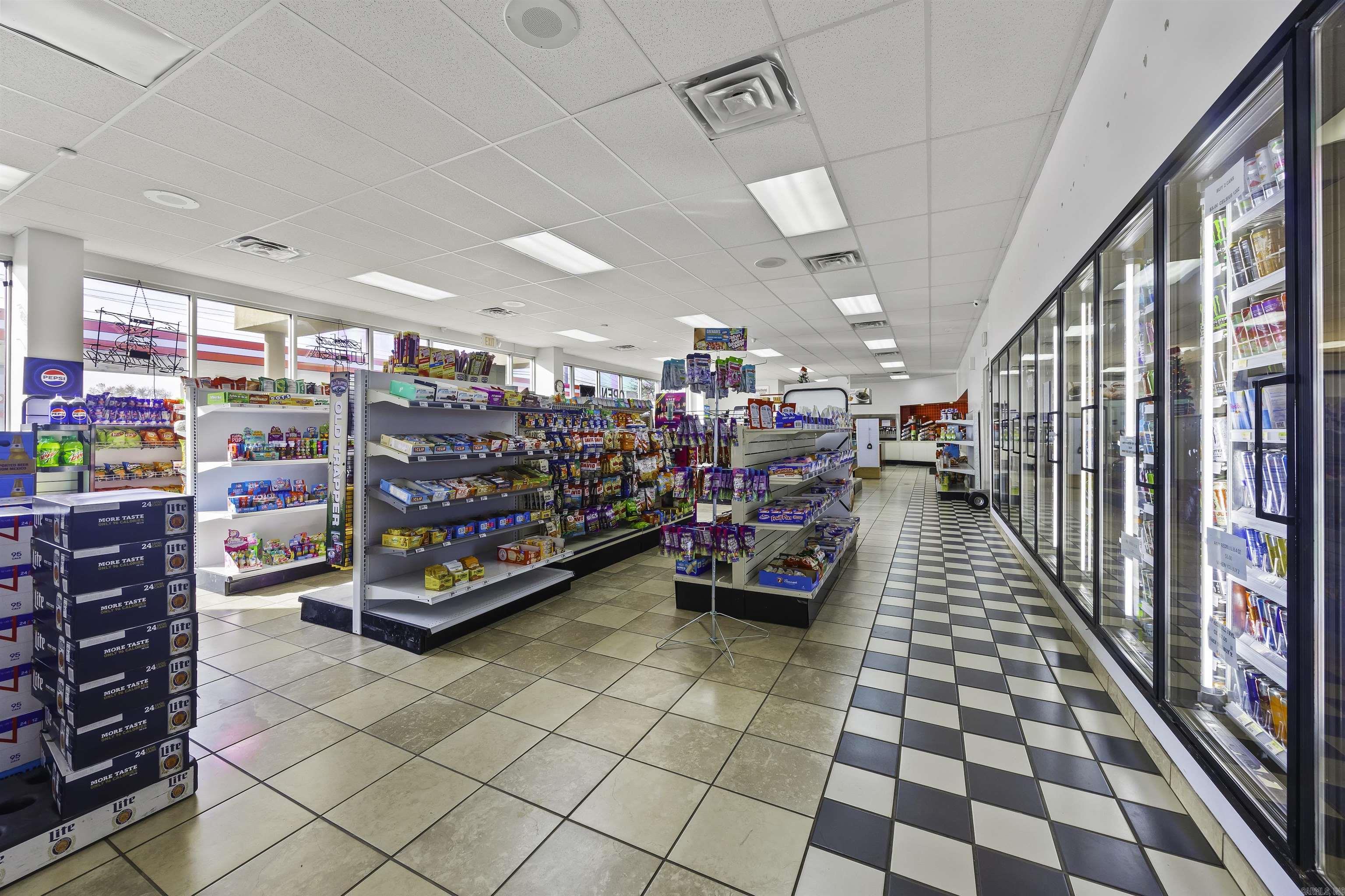 2410 SW 14th  Bentonville, AR