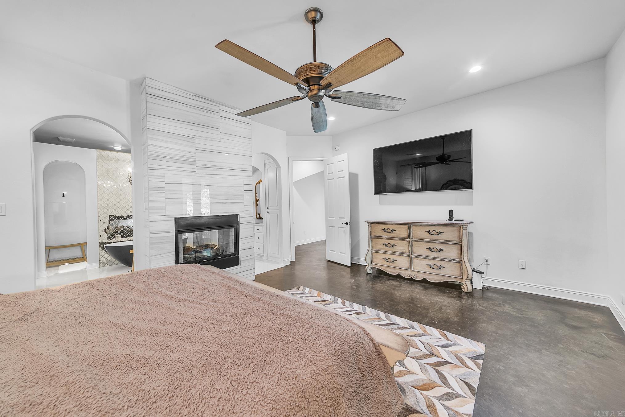 10 Valhalla Drive Cabot, AR 72023