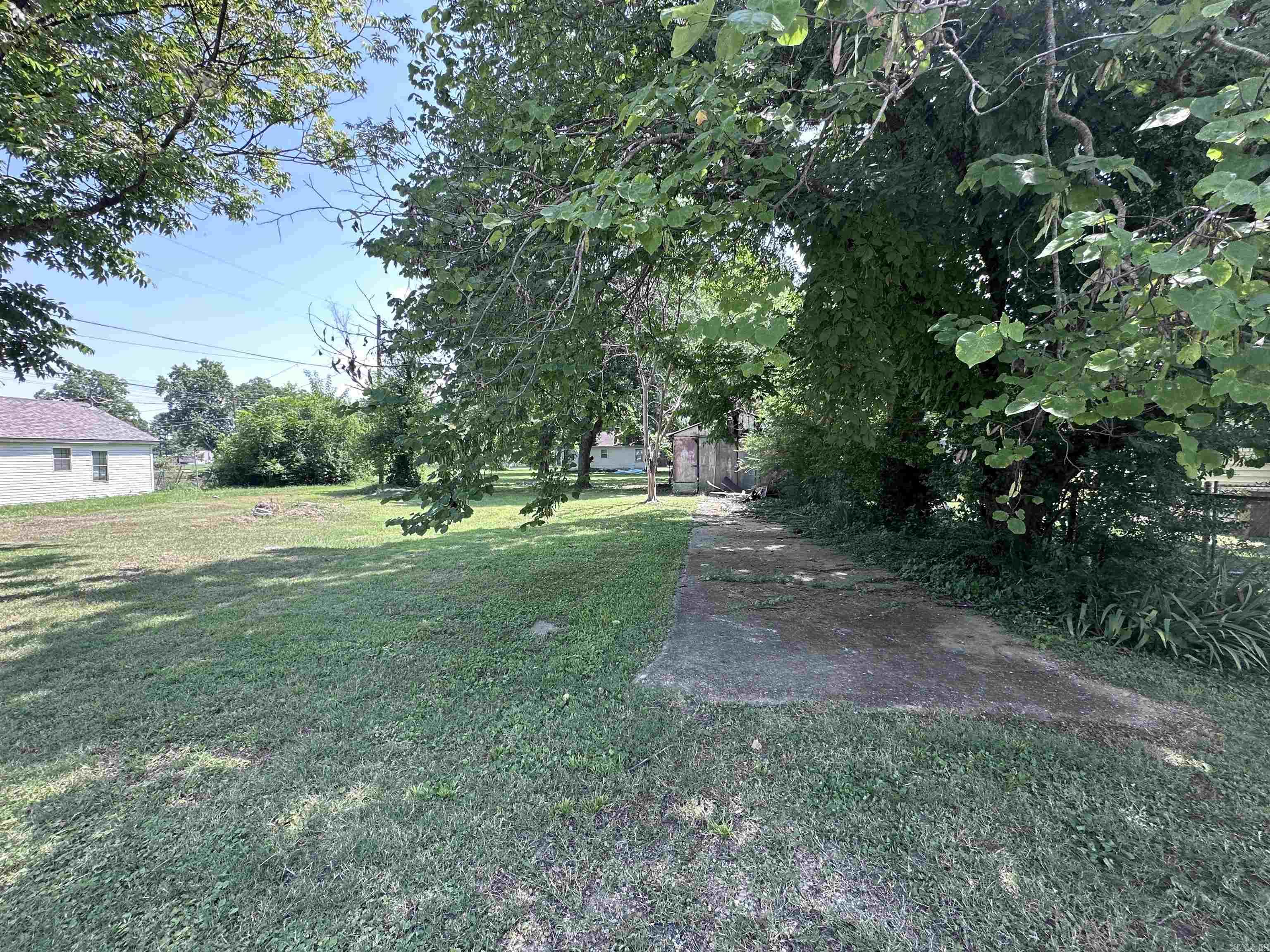 358 S Monroe  Piggott, AR