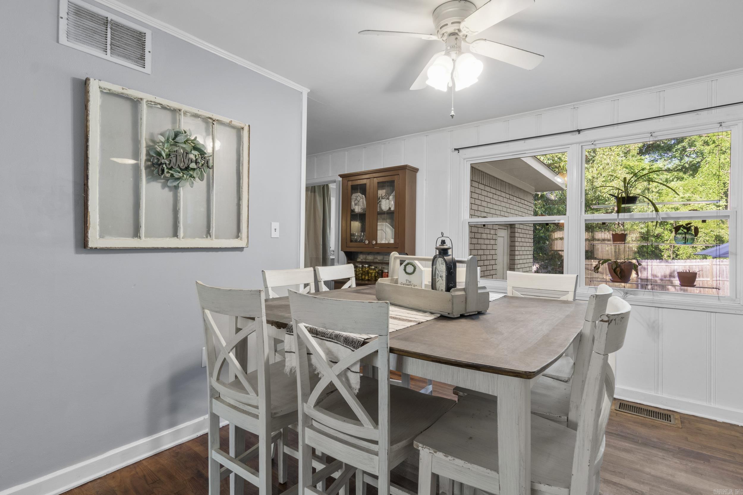 902 N Cedar  Searcy, AR