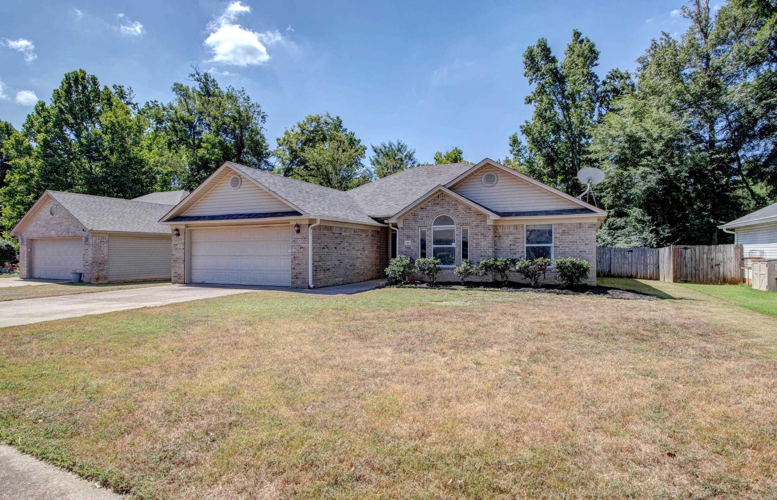 2411 Shadowcreek  Bryant, AR