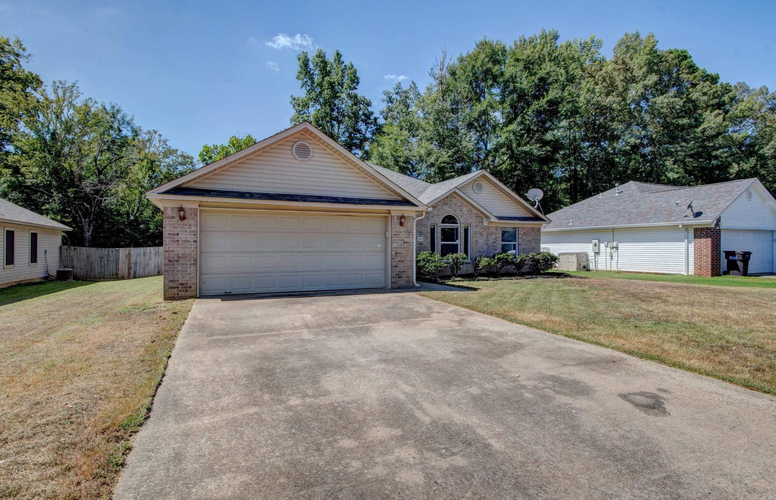 2411 Shadowcreek  Bryant, AR