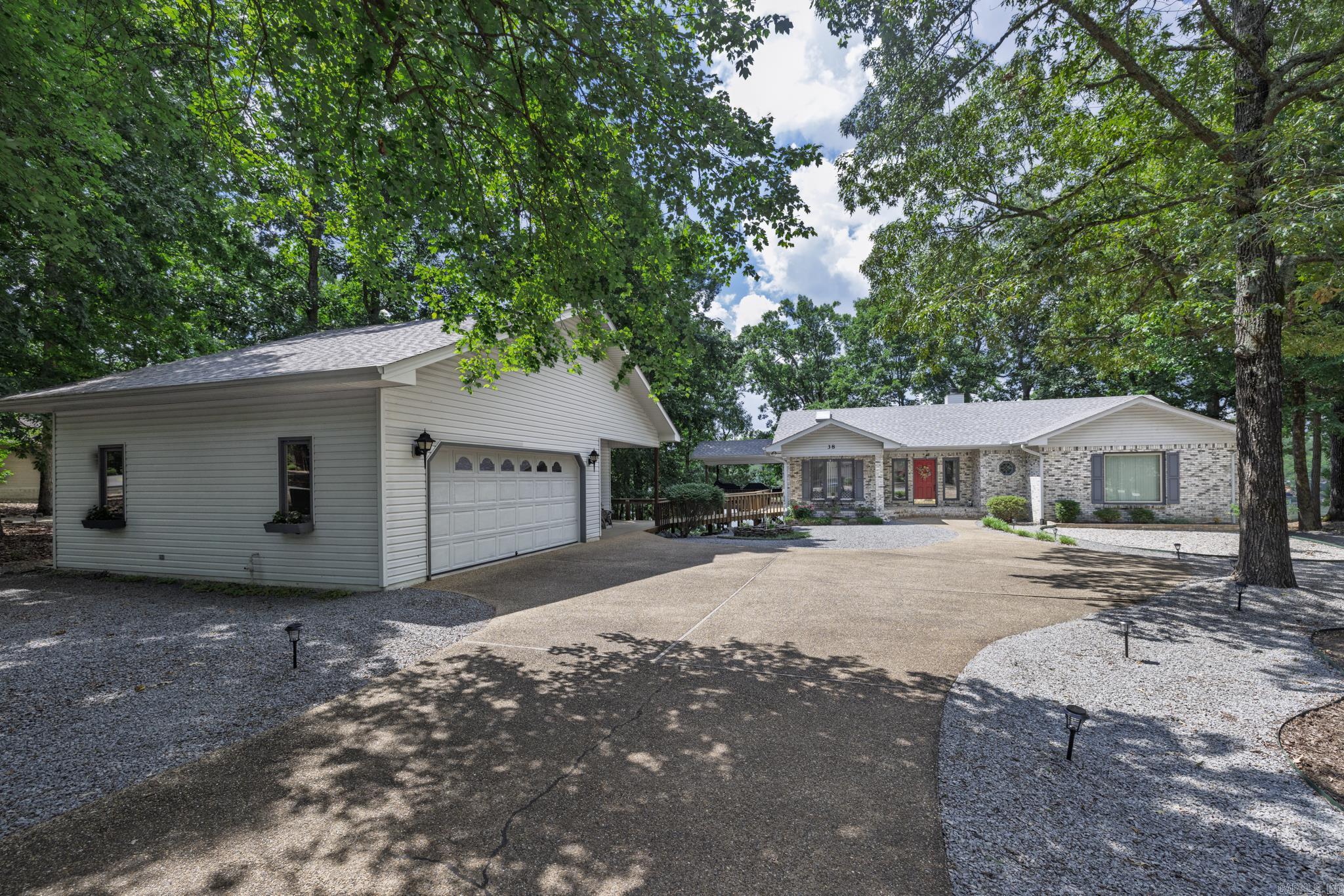 38 Sacedon Way  Hot Springs Village, AR