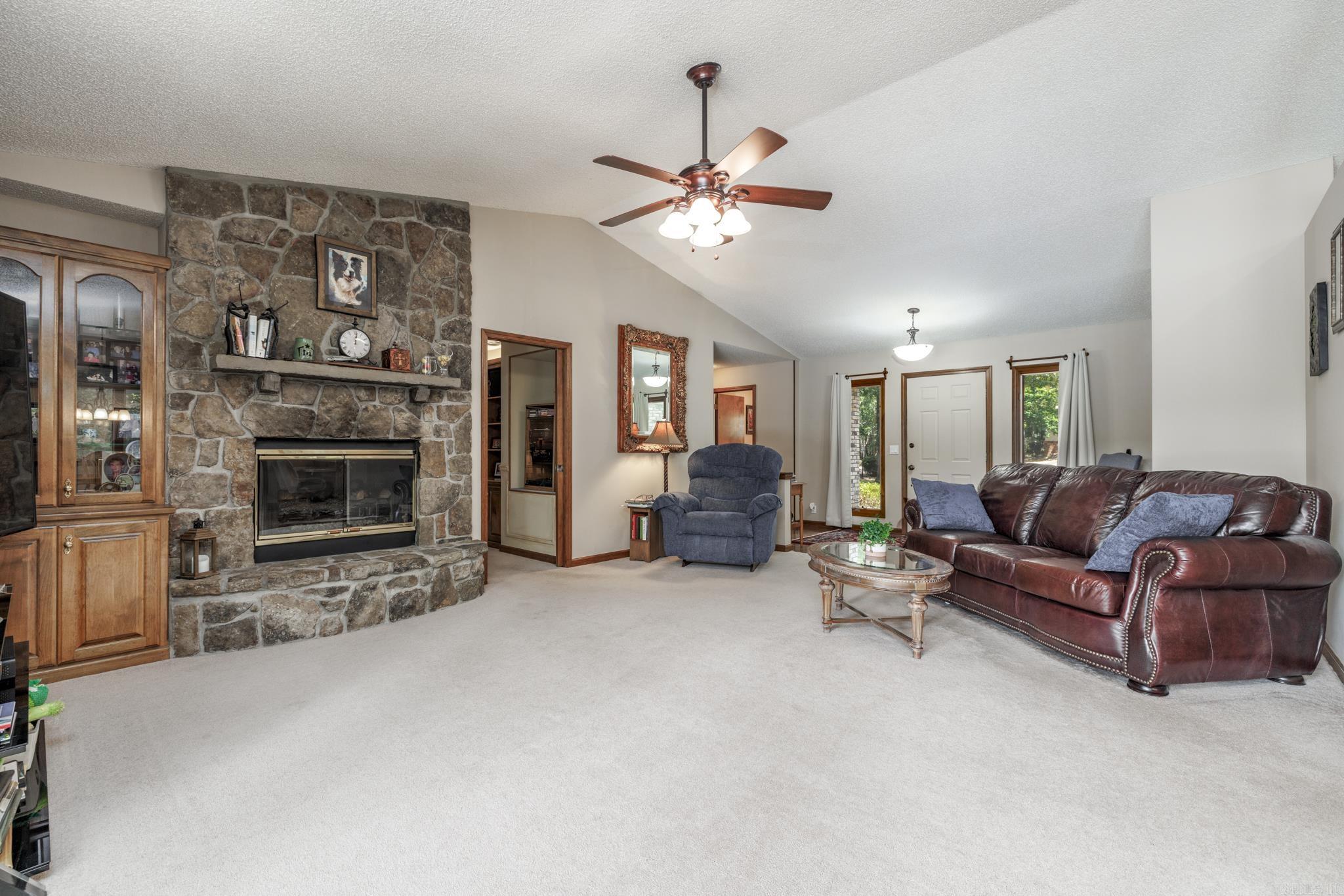 38 Sacedon Way  Hot Springs Village, AR