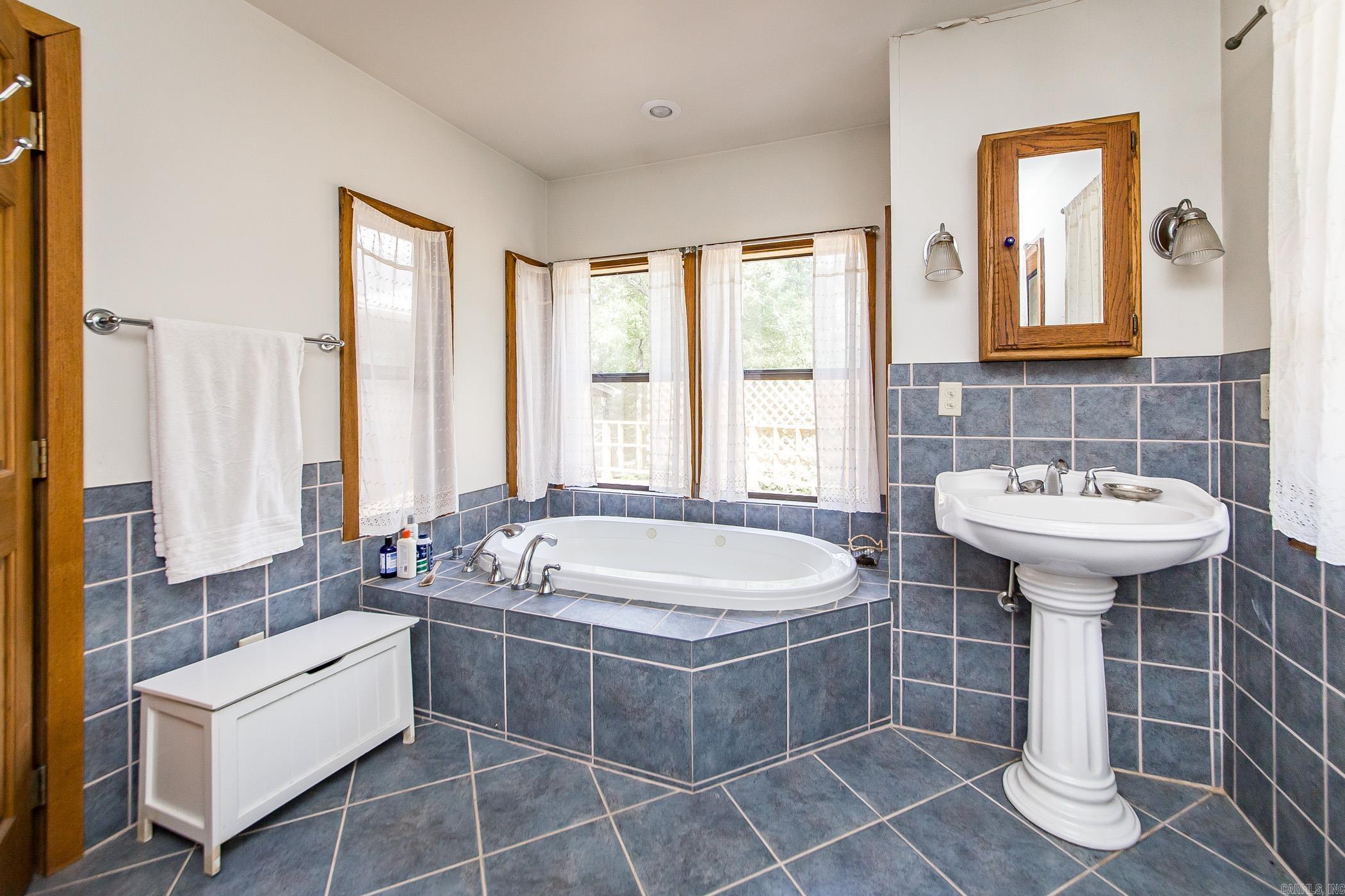 331 Big Rock Road  Clinton, AR