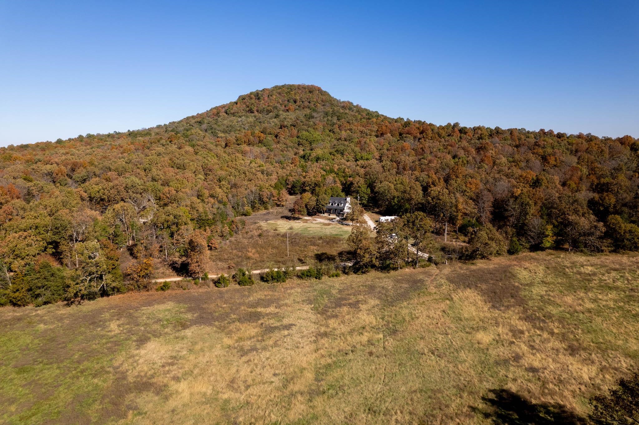 365 County Road 993  Green For., AR