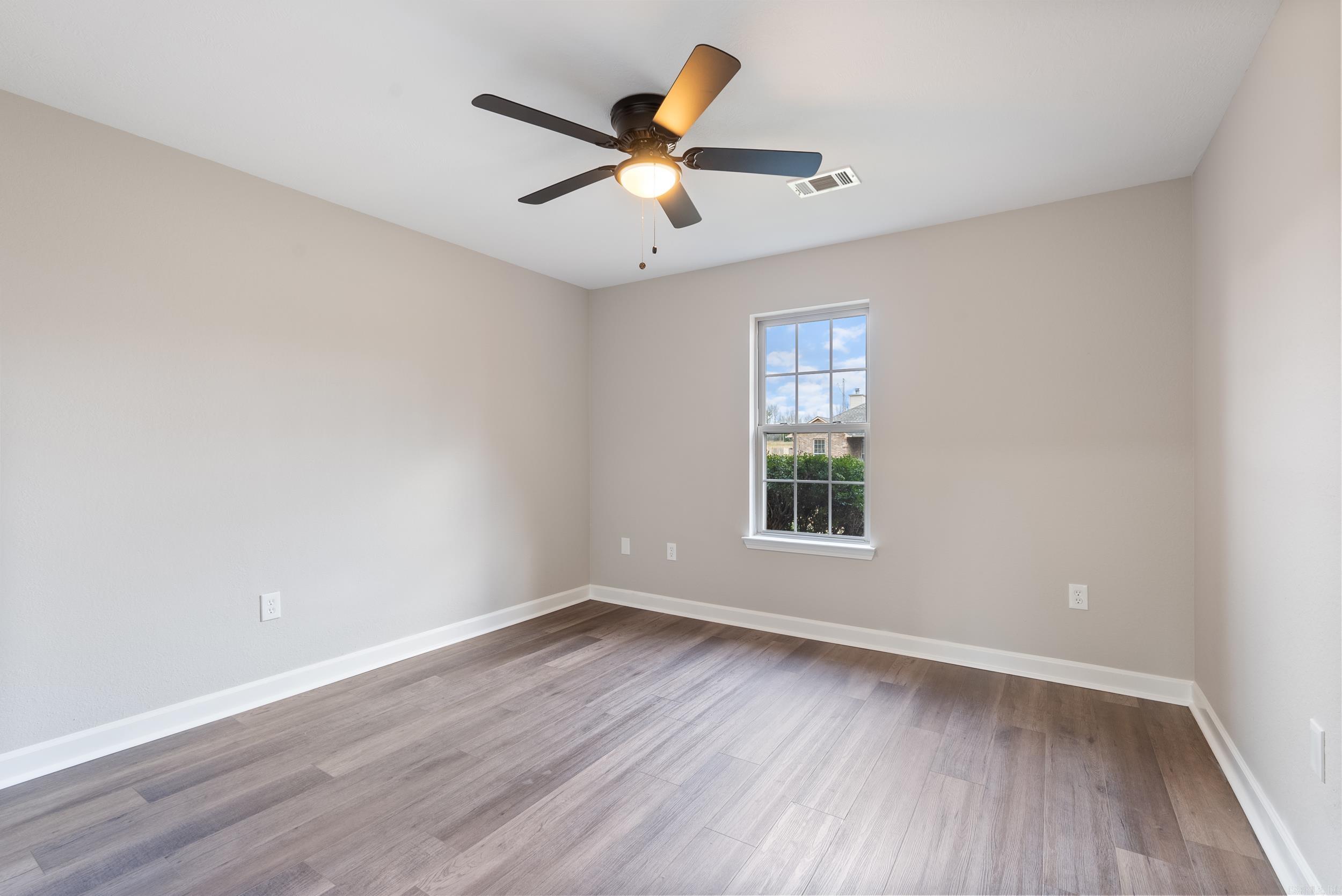 4 Bishop  Conway, AR