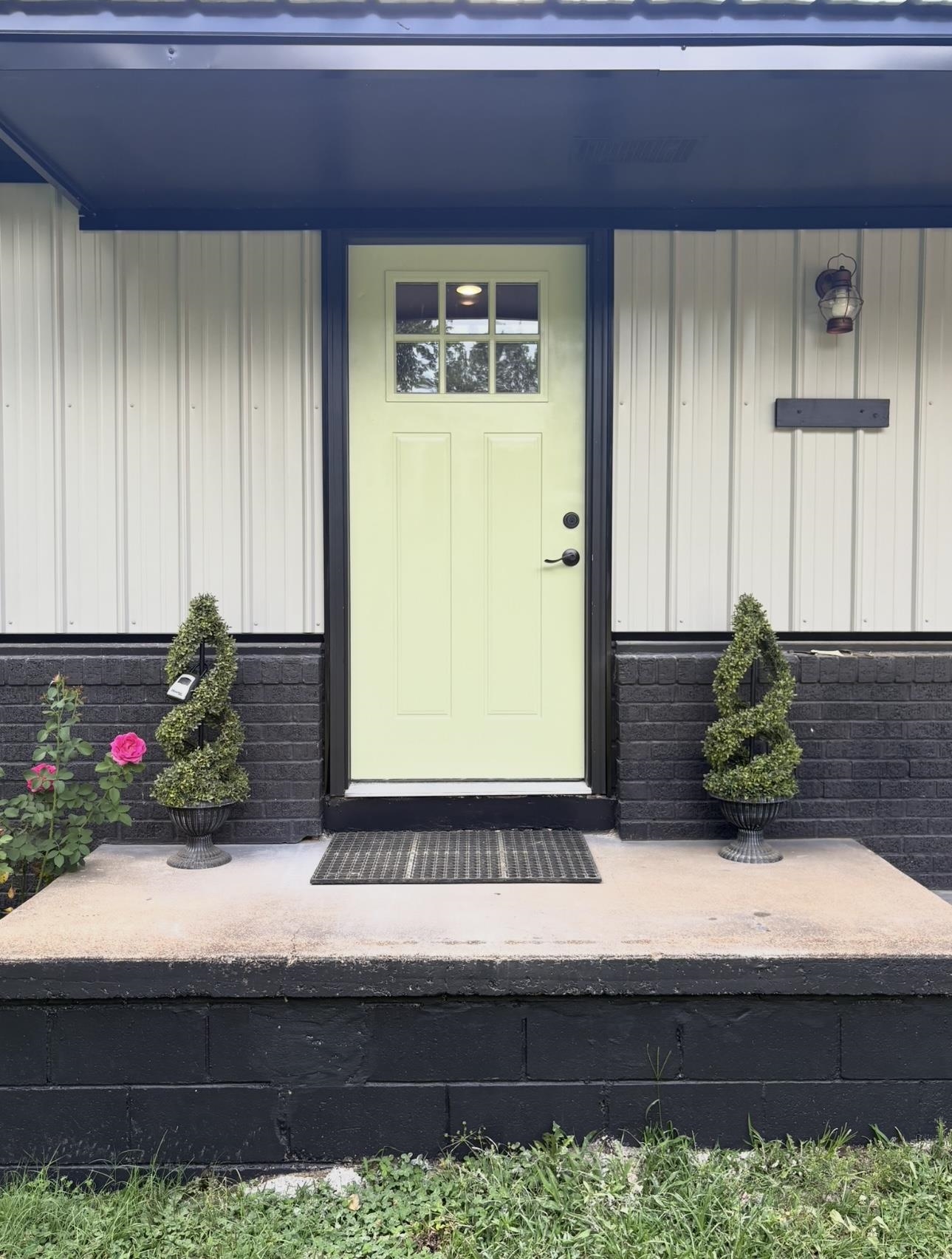 112 N Cedar Street  Salem, AR