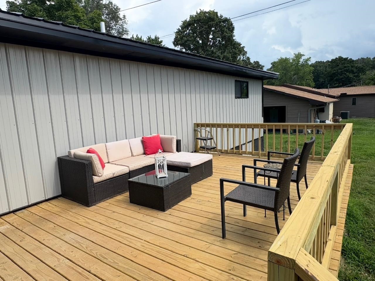 112 N Cedar Street  Salem, AR