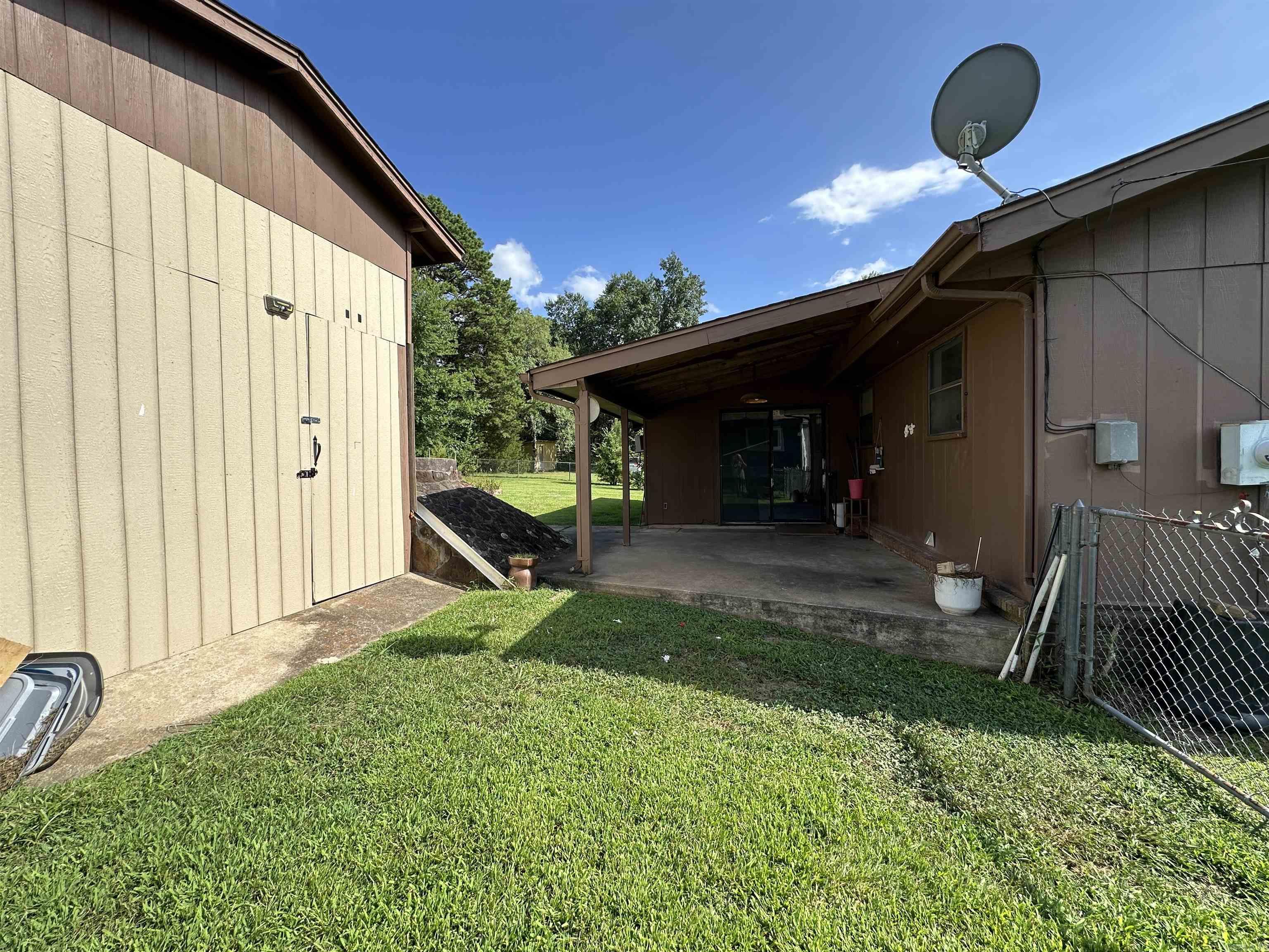 1721 Lakeshore  Heber Springs, AR