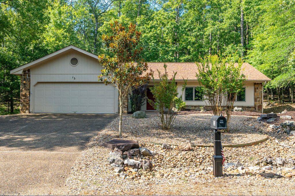 13 Campeon Lane Hot Springs Village, AR 71909