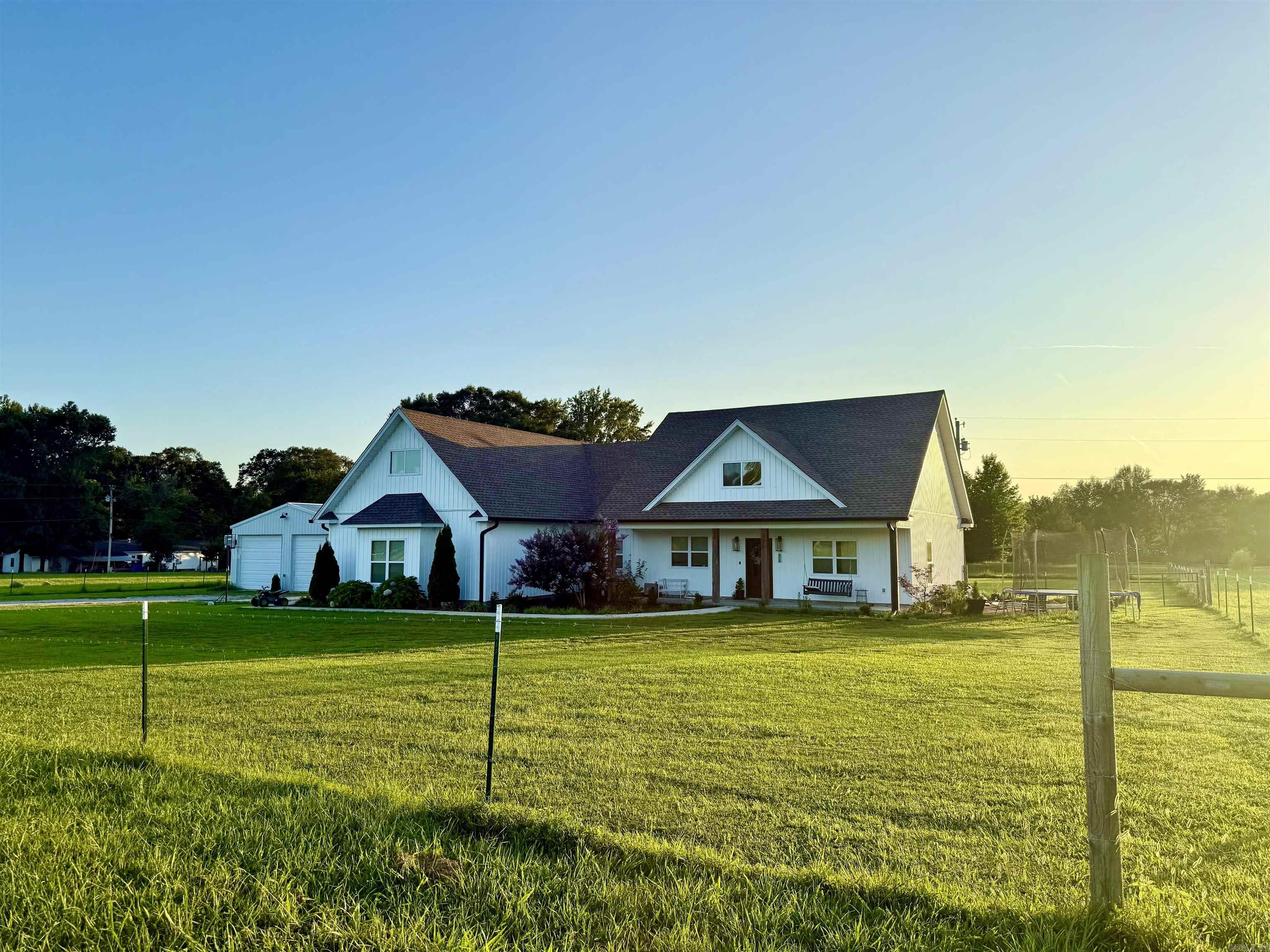 230 Nicholson Dr  Searcy, AR