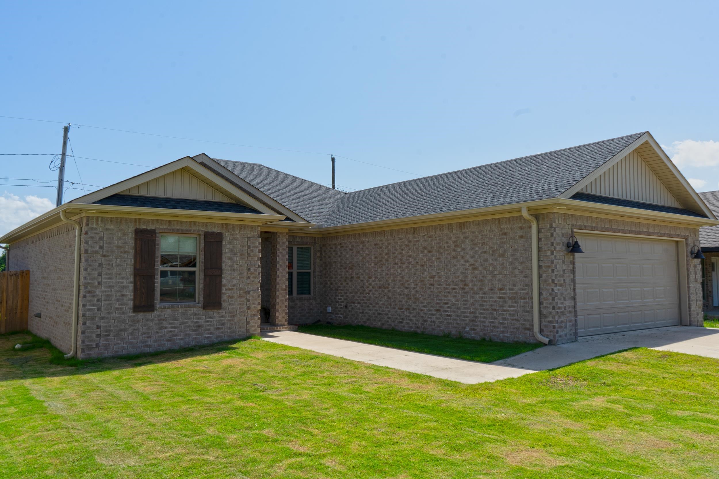 135 Redwood  Bono, AR
