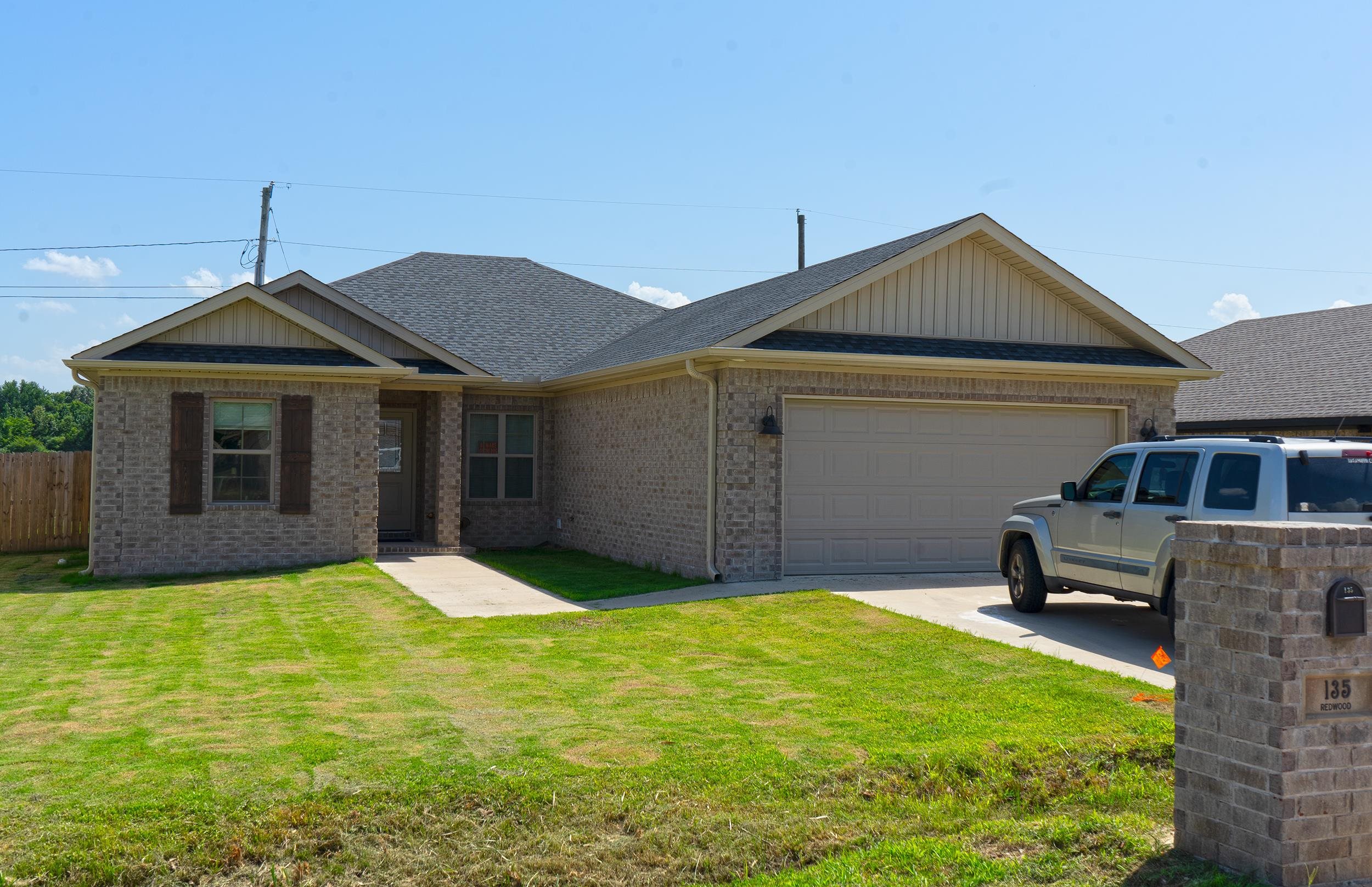 135 Redwood  Bono, AR