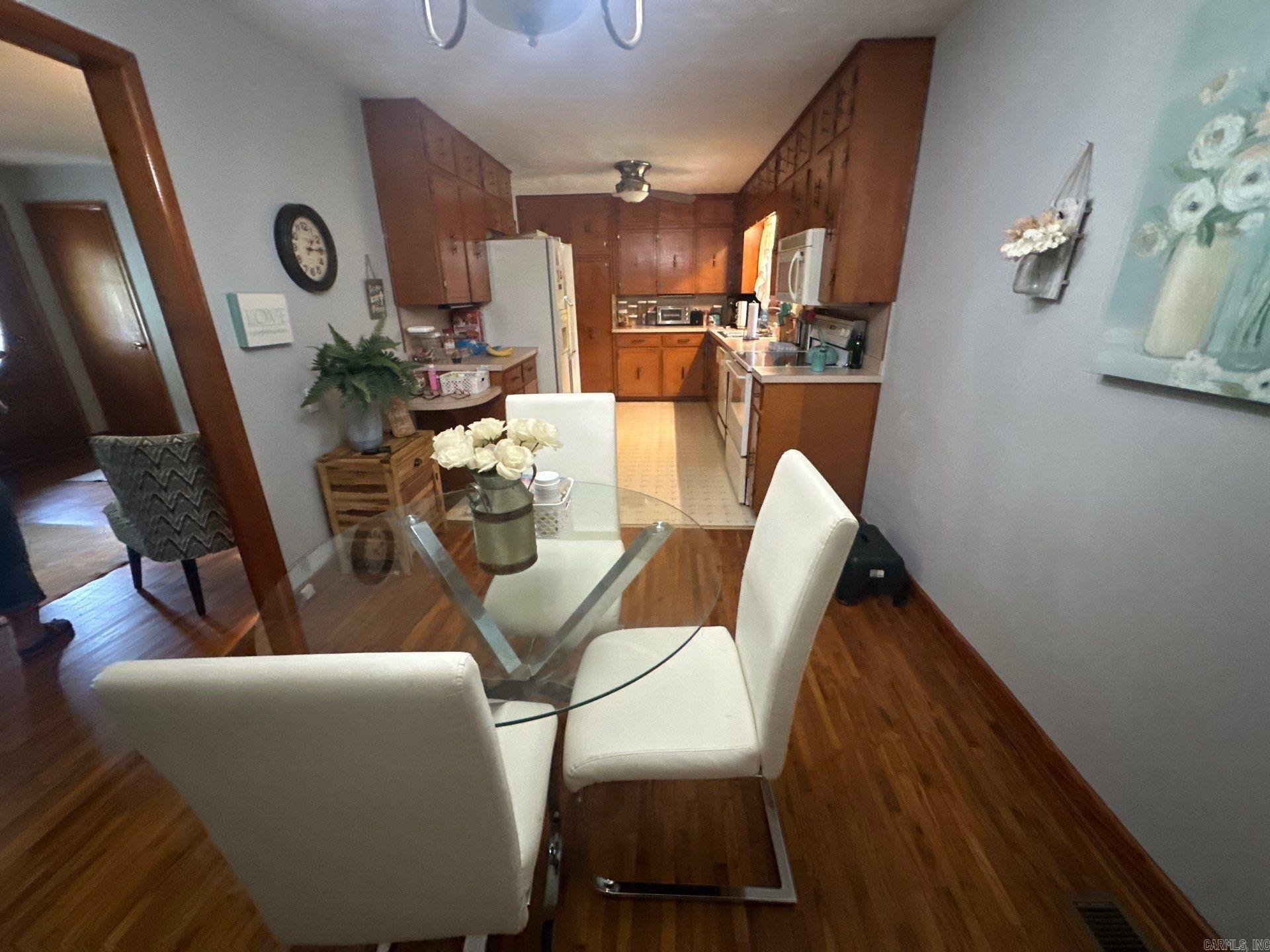 1104 W Center Street Beebe, AR 72012